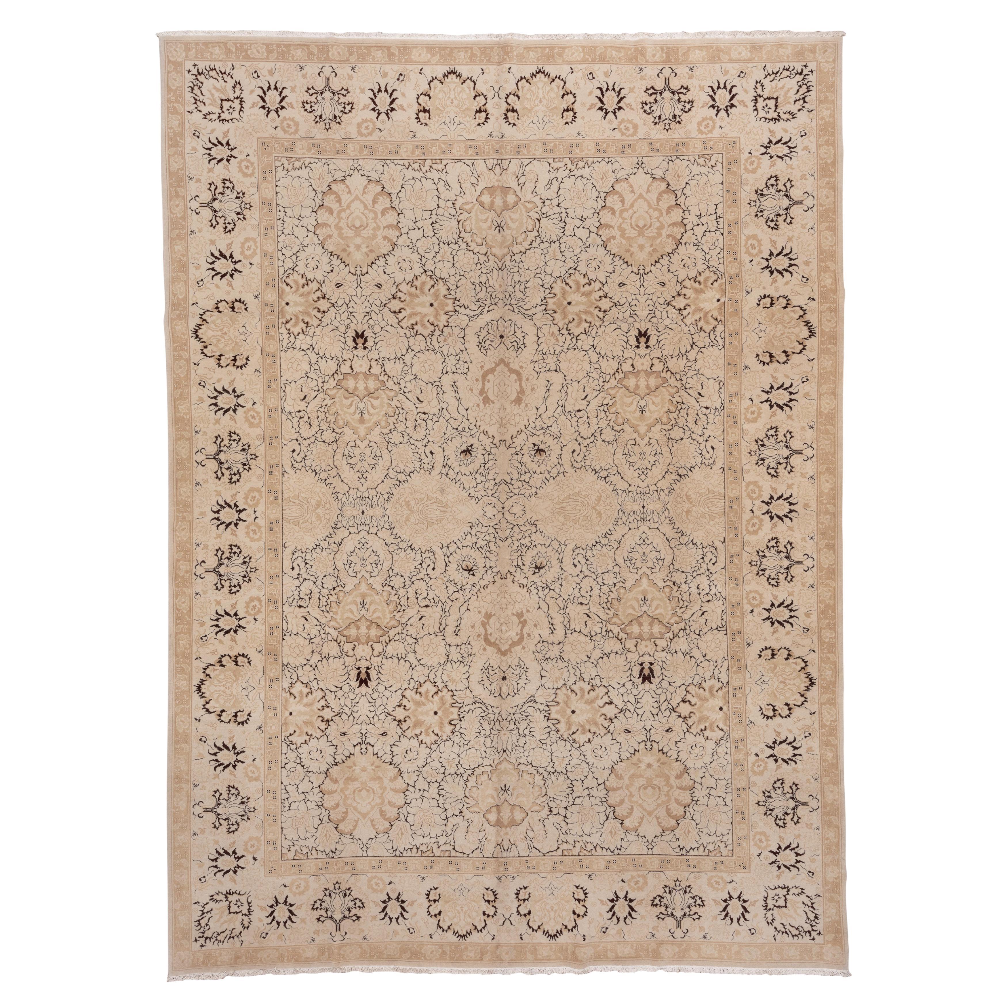 Vintage Agra Teppich Sand und Taupe Grund mit Curvilinear Floral Medallion im Angebot