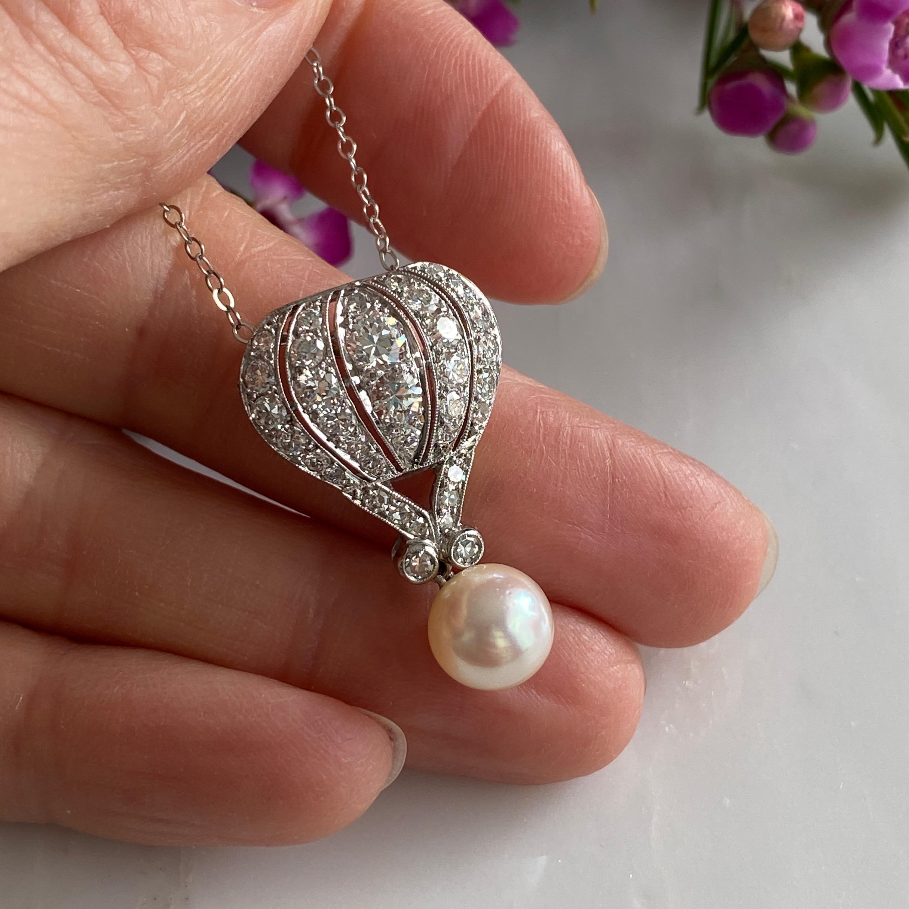 Vintage Air Hot Balloon Diamond & Pearl 14k Pendant For Sale 1