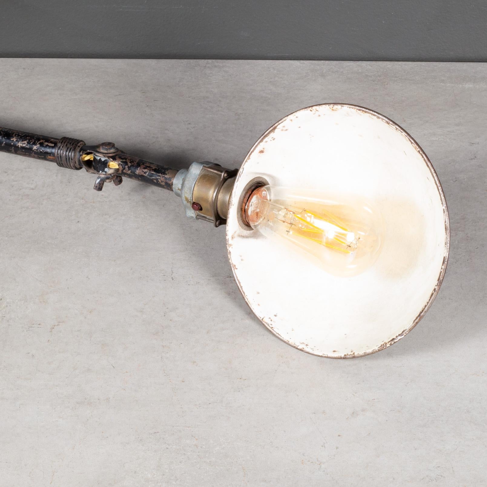 Vintage-Industrielampe mit Gelenk von Ajusco, Vintage, um 1930, kostenloser Versand (Stahl) im Angebot