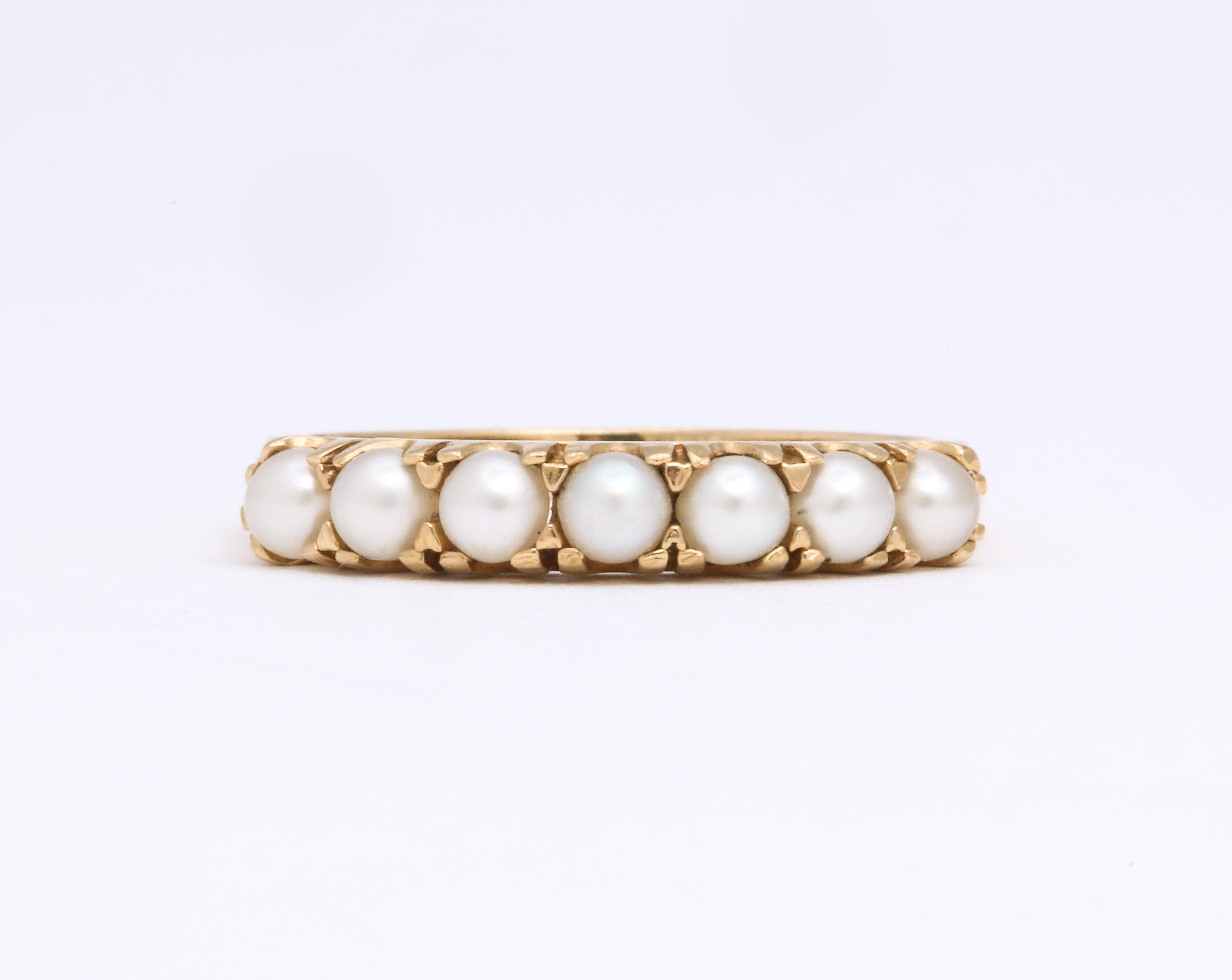 Contemporain Bague demi-cerceau Akoya vintage en perles en vente
