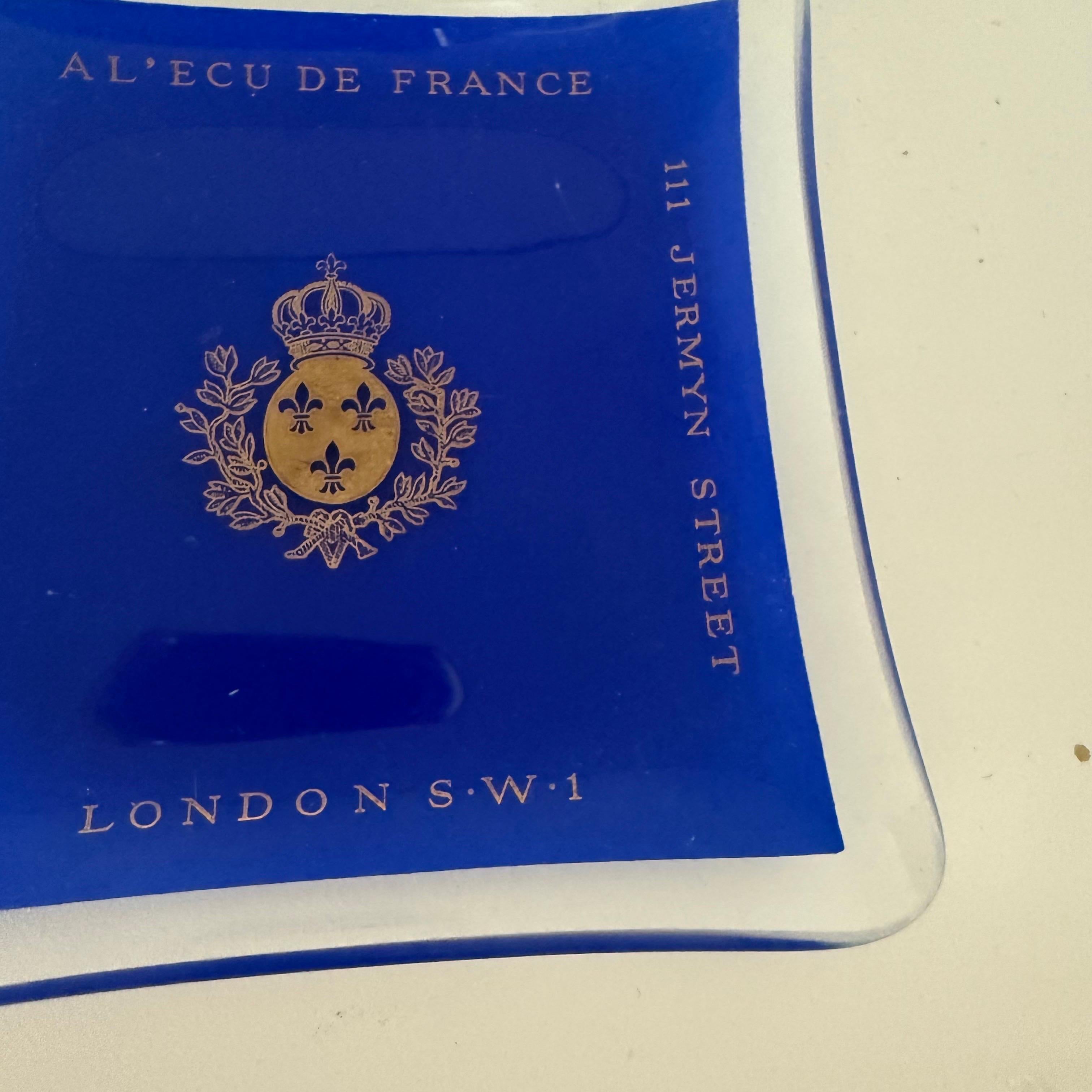 Fin du 20e siècle Cendrier Vintage Al' Ecu De France London Sw1 bleu cobalt en vente