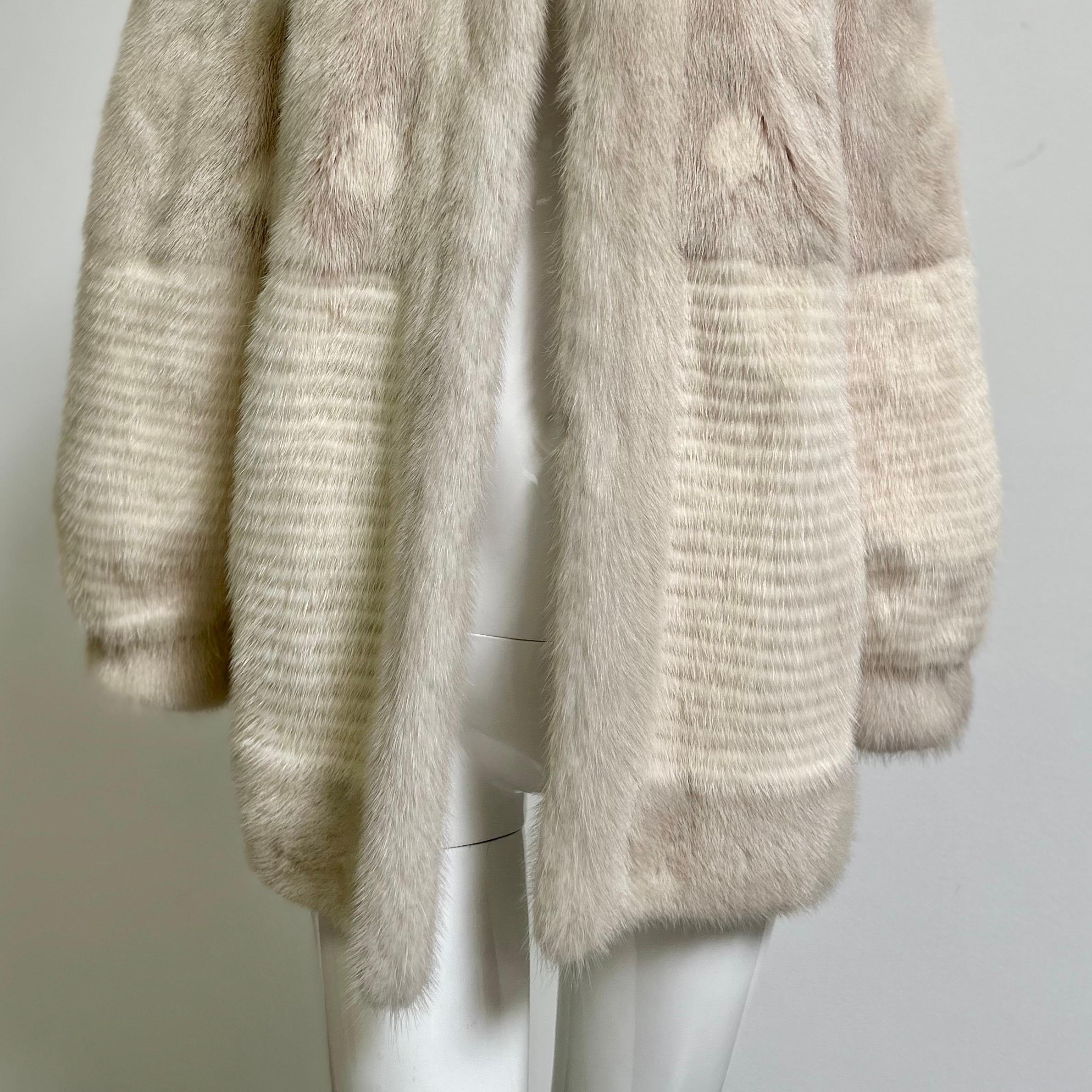 Vintage Aladino Stefani Platinum + Silver Mink Fur Jacket/ Coat 6