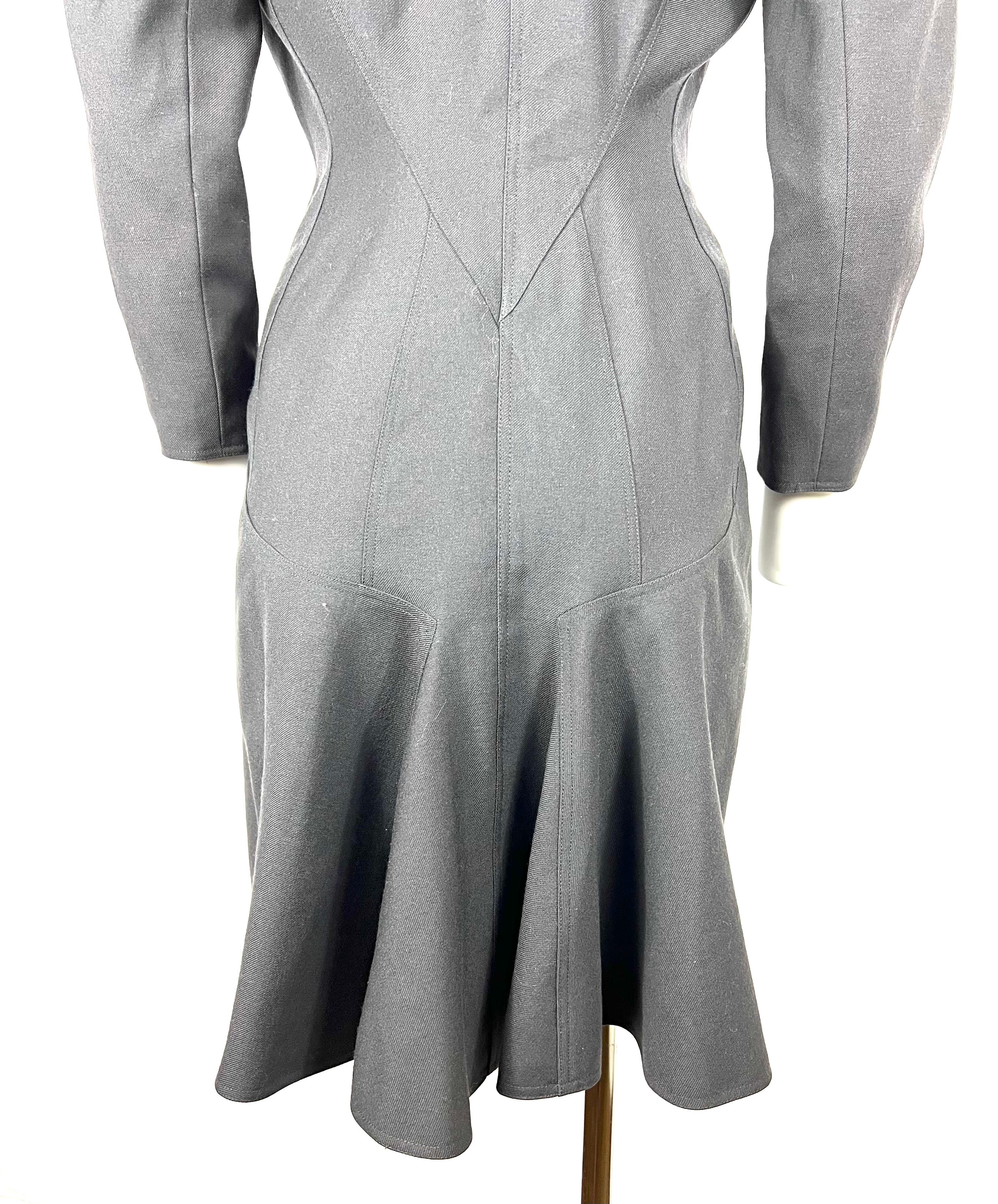Vintage Alaïa Wool Coat Dark Grey, Size 8 For Sale 2