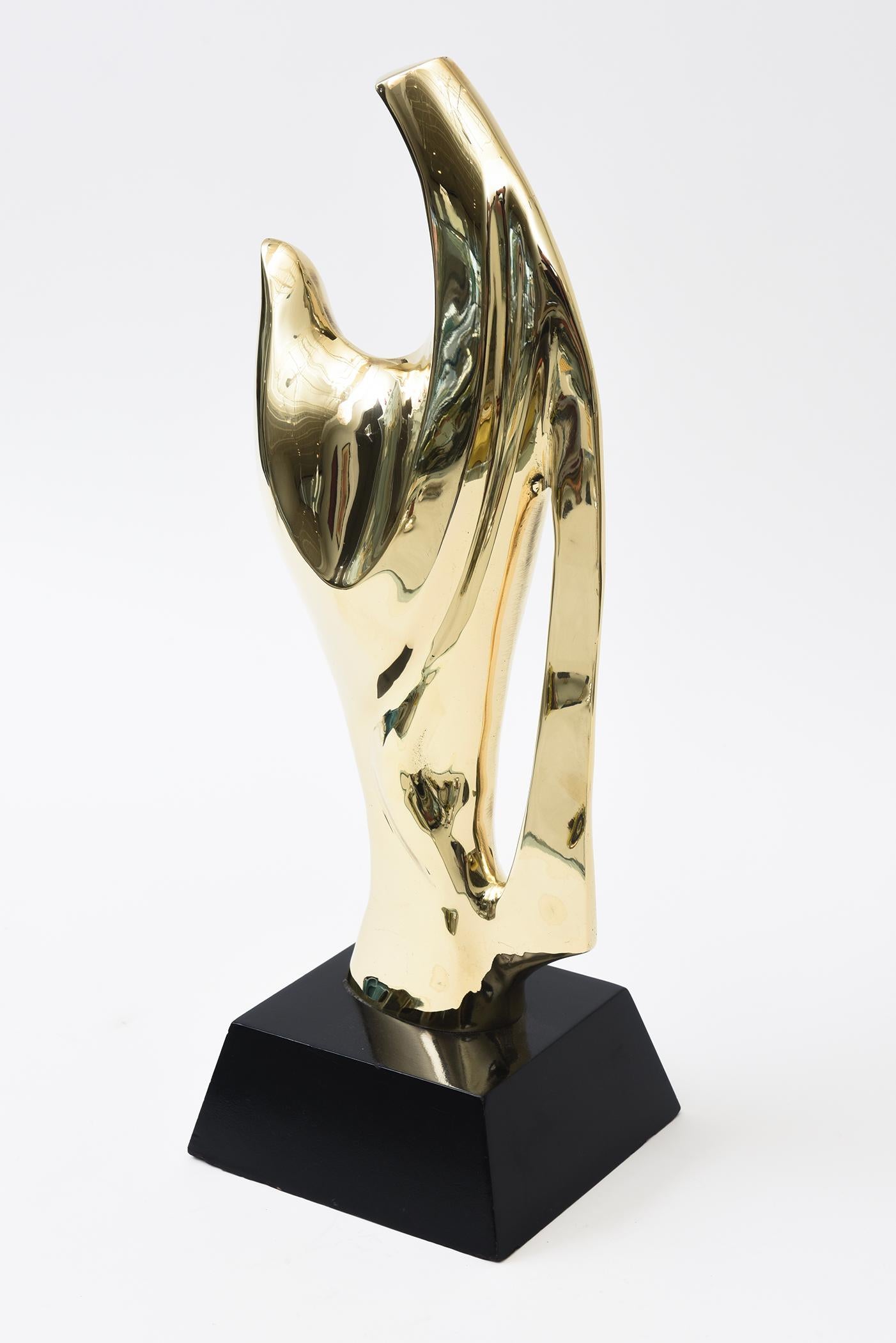 Vintage Alain Chervet Scultura astratta modernista in ottone, base in Wood nero Francese In condizioni buone in vendita a North Miami, FL