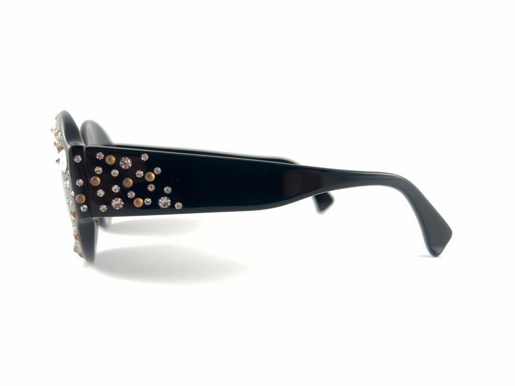Vintage Alain Mikli 4104 Oversized Black Strass Sunglasses 2009 In New Condition For Sale In Baleares, Baleares