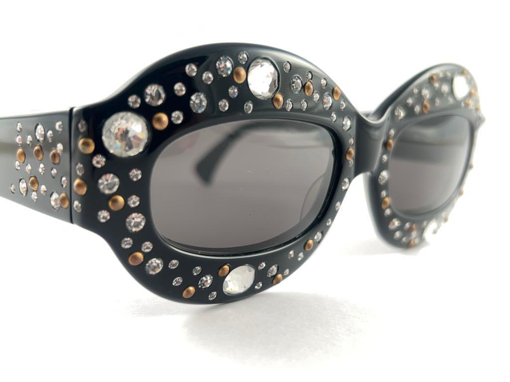 Vintage Alain Mikli 4104 Oversized Black Strass Sunglasses 2009 For Sale 4
