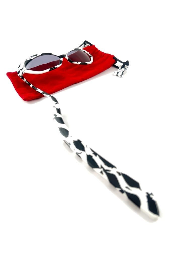 Vintage Alain Mikli Lorgnette 101 Dalmatians Numbered Edition Sunglasses 2009 For Sale 8