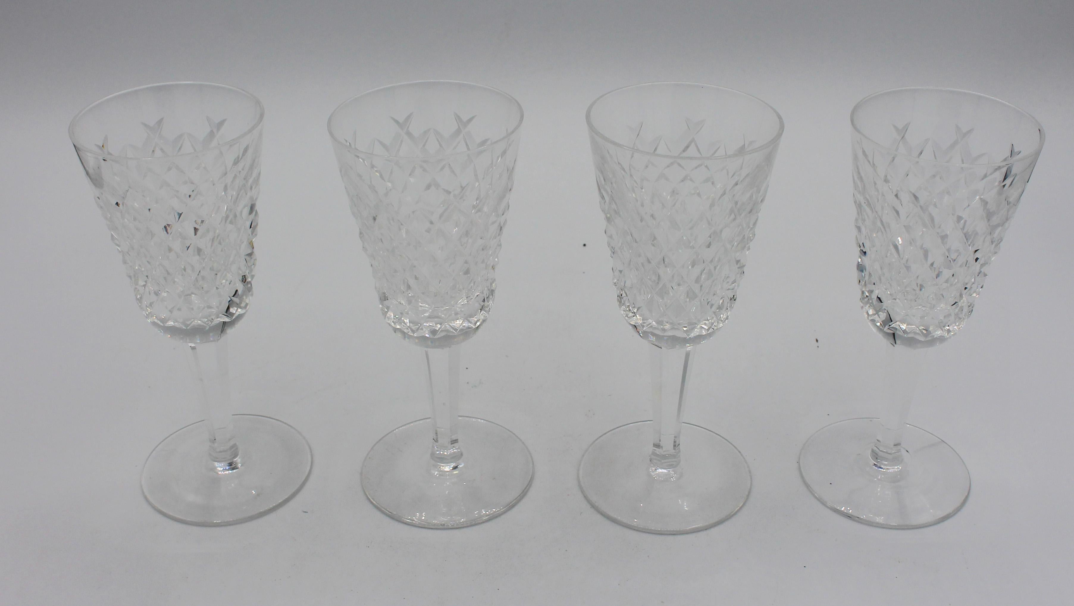 Vintage set of 4 Alana by Waterford sherry glasses. Handblown & cut. Measures: height 5 1/8