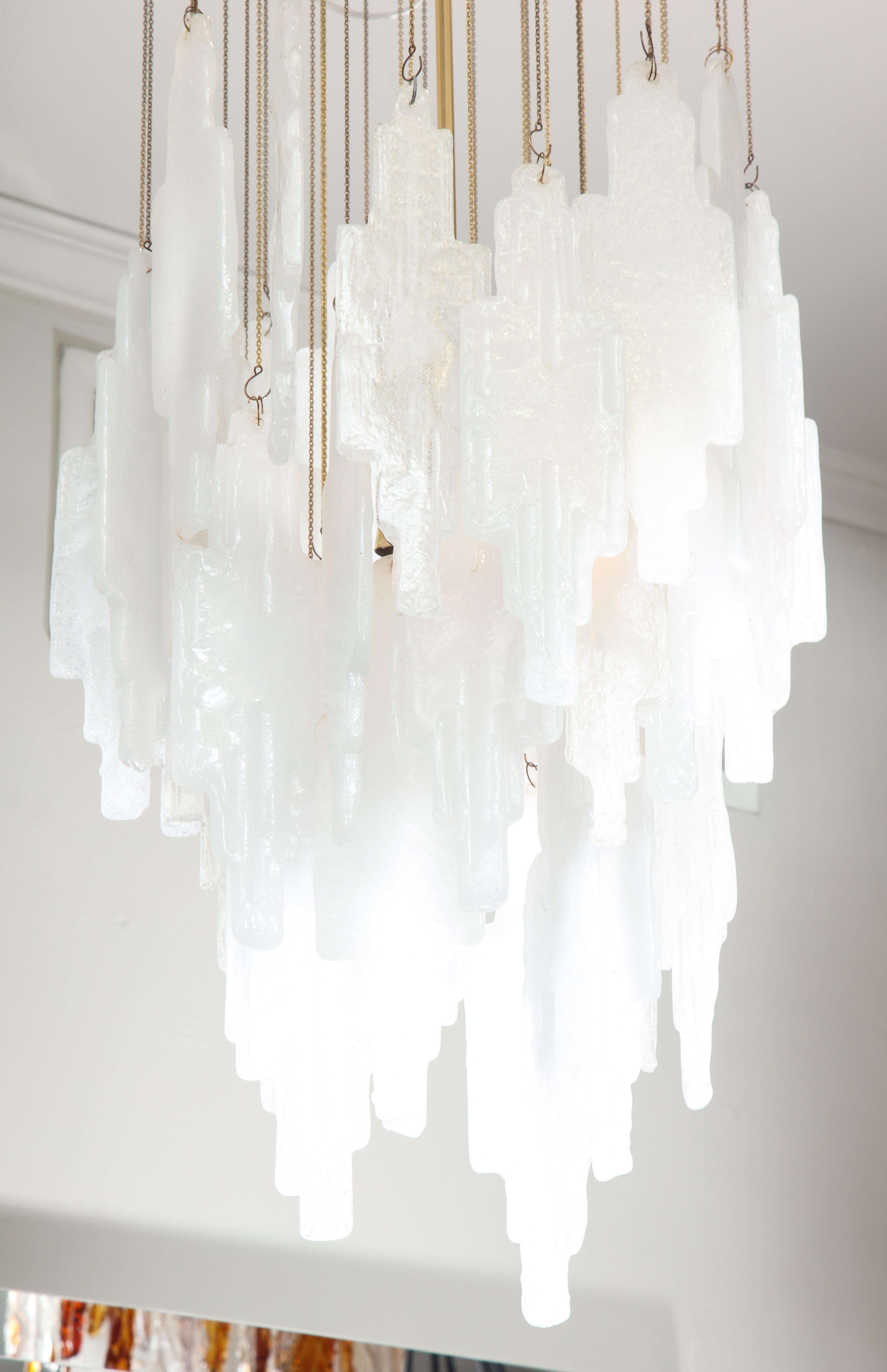 Vintage Albano Poli Clear and Frosted Poliarte Glass Chandelier In Good Condition In New York, NY