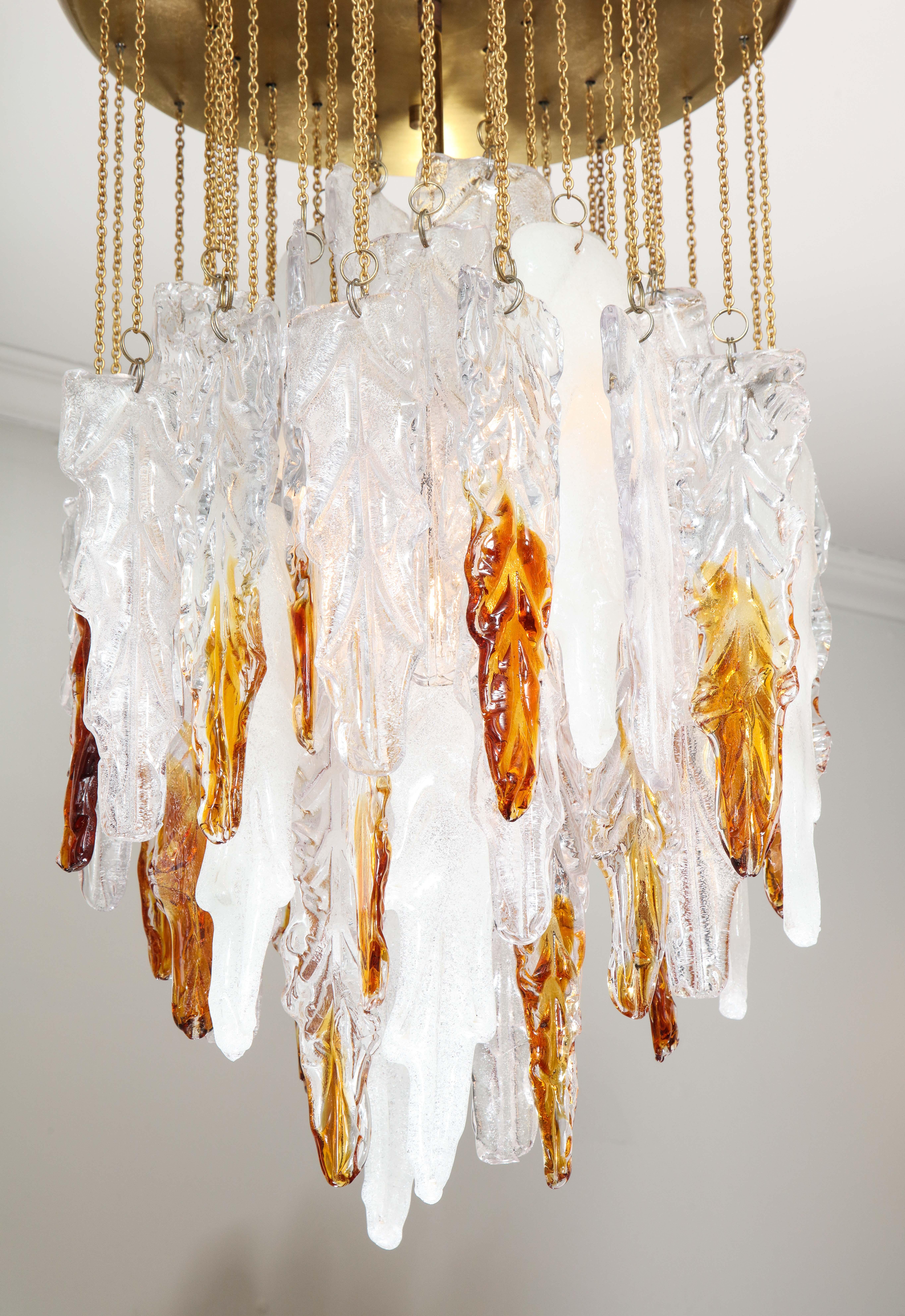 Late 20th Century Vintage Albano Poli Clear, Frost and Amber Poliarte Leaf Glass Chandelier For Sale