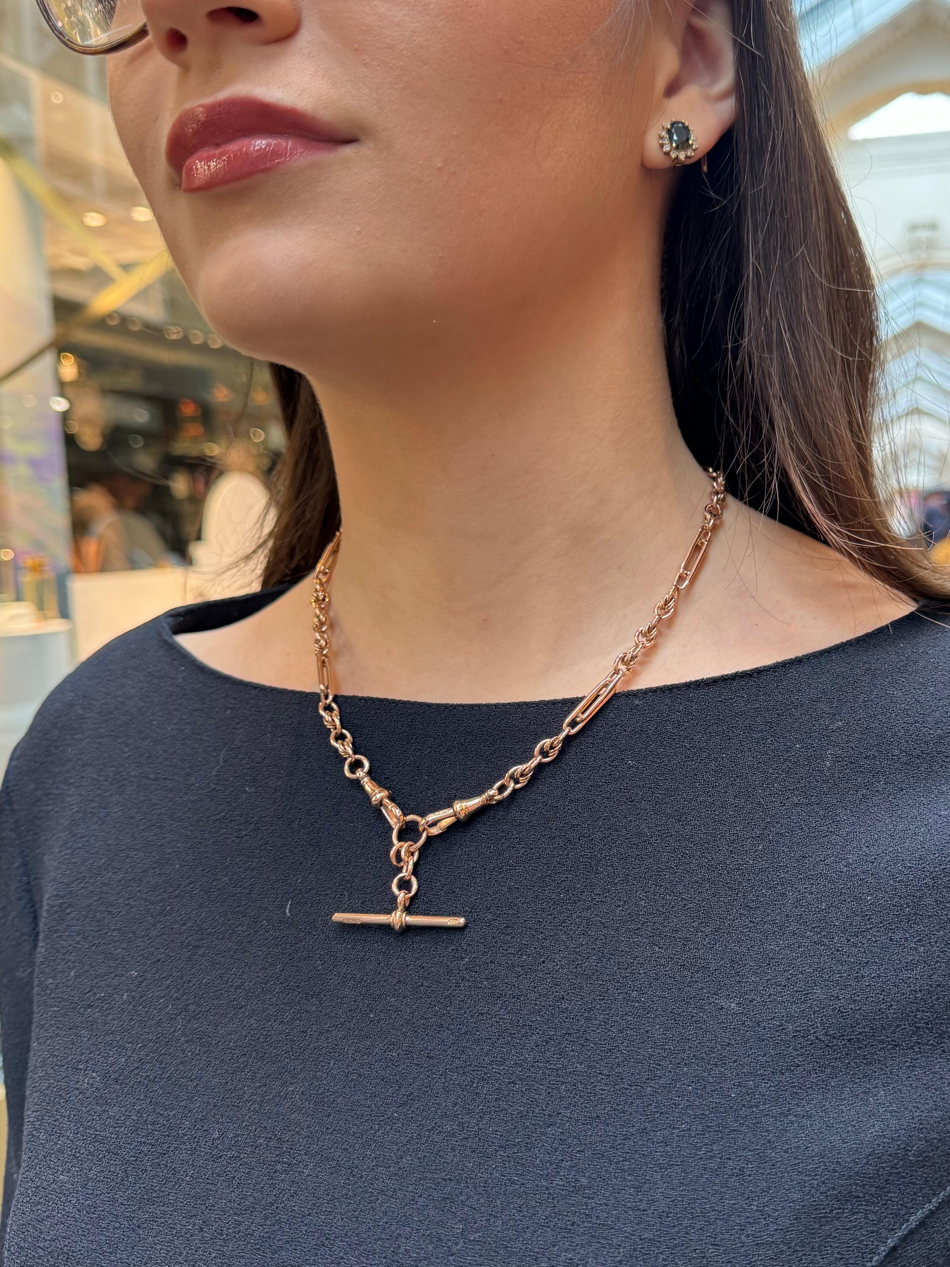 Vintage Albert Chain Necklace in 9k Rose Gold For Sale 1