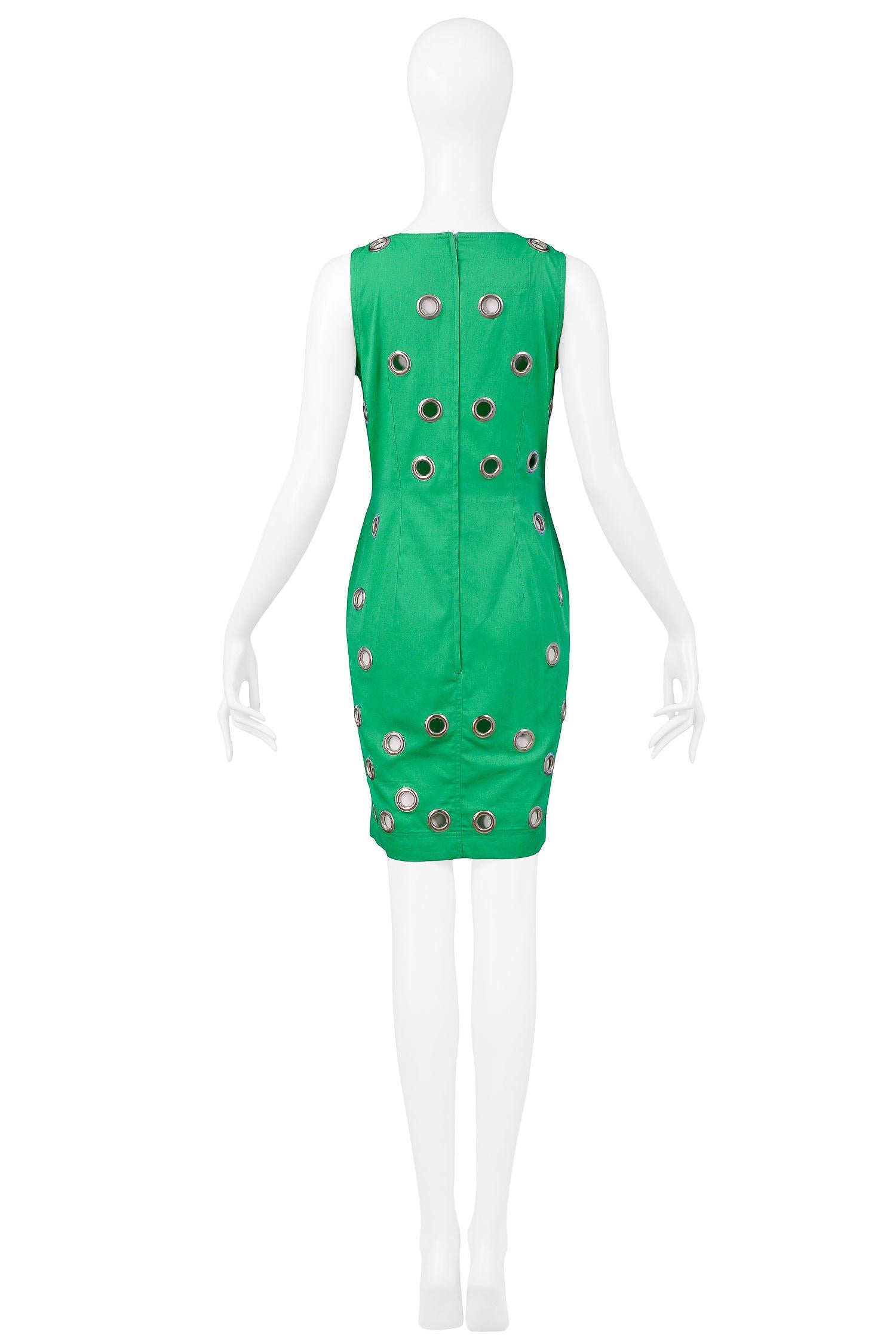 Vintage Alberta Ferretti Green Sleeveless Grommet Shift Dress In Good Condition For Sale In Los Angeles, CA