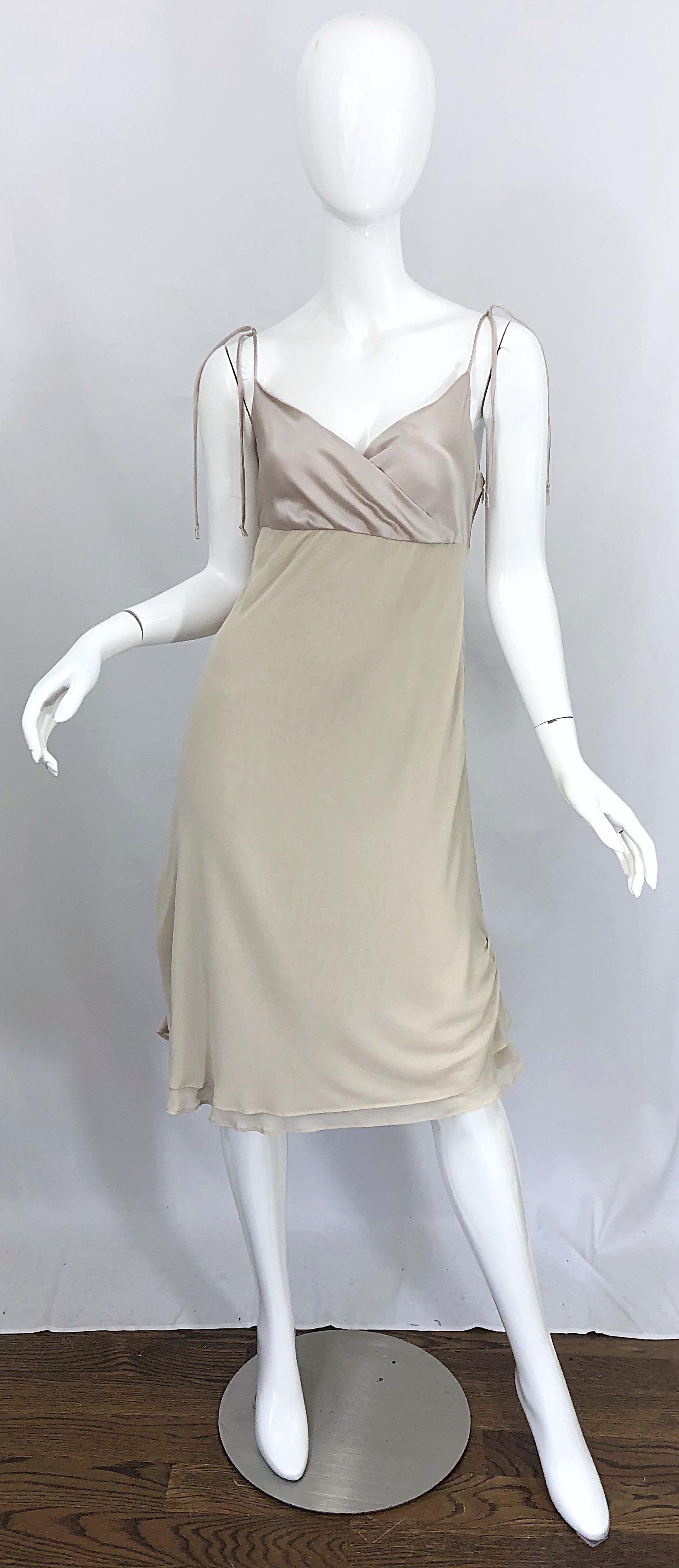 Chic 1990s ALBERTA FERRETTI Size 10 / 12 sleeveless silk and rayon beige dress! Features the perfect beige color that is suitable anytime of year. Adjustable ties at each shoulder to make longer or shorter. Flattering ruching detail at each side of