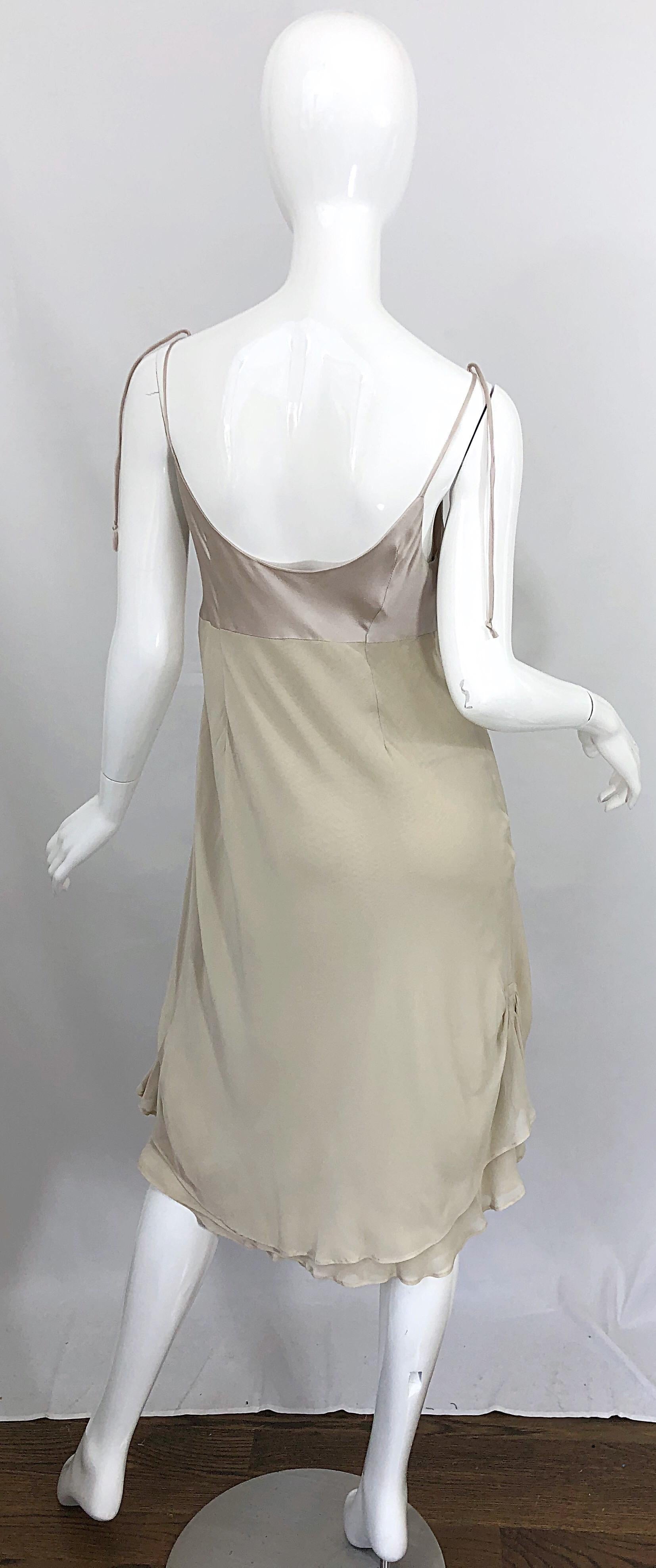 Vintage Alberta Ferretti Size 10 / 12 Beige Khaki Silk + Rayon 1990s Dress 90s 1