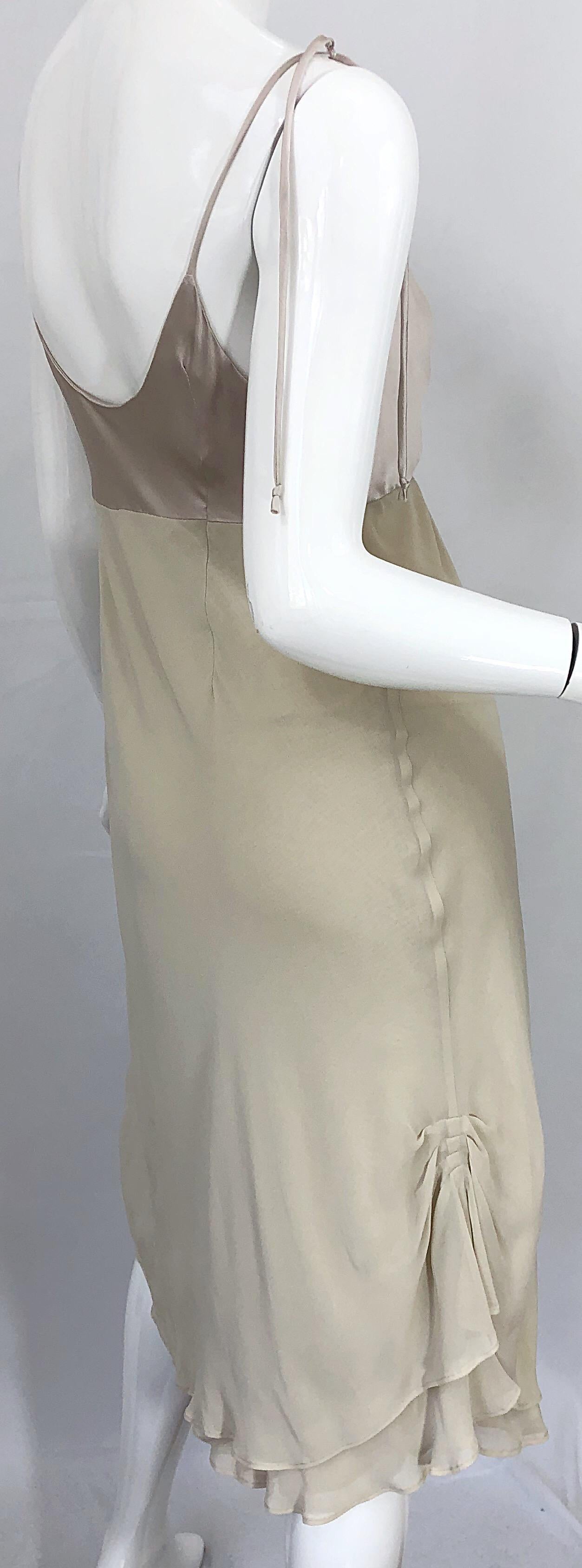 Vintage Alberta Ferretti Size 10 / 12 Beige Khaki Silk + Rayon 1990s Dress 90s 4