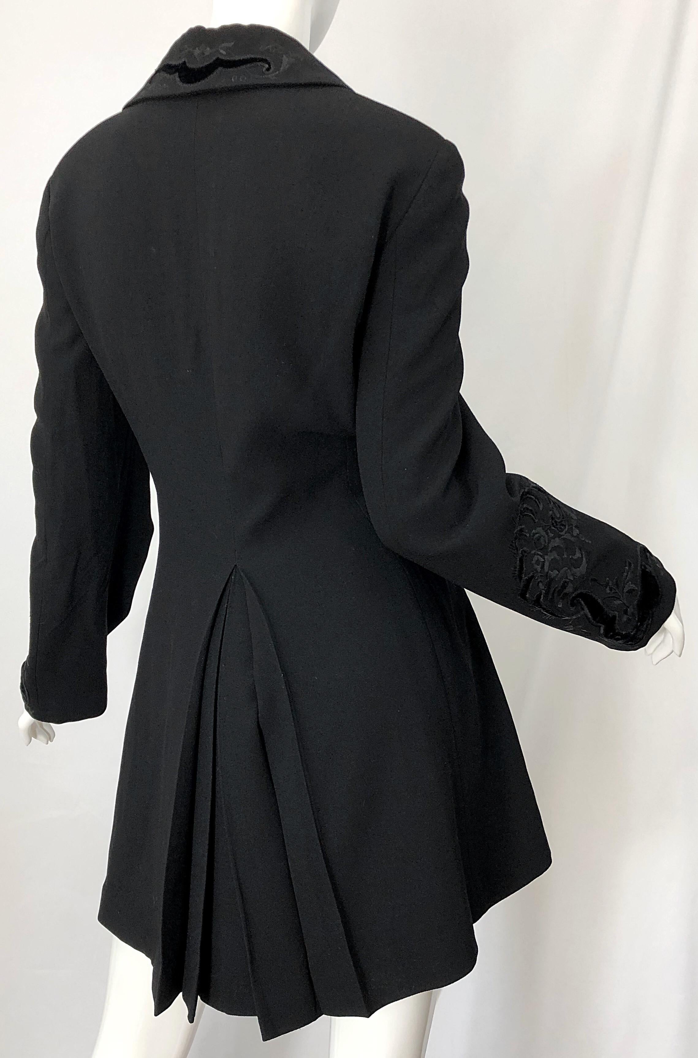 Vintage Alberta Ferretti Size 10 Black Embroidered 1990s 90s Long Jacket For Sale 12