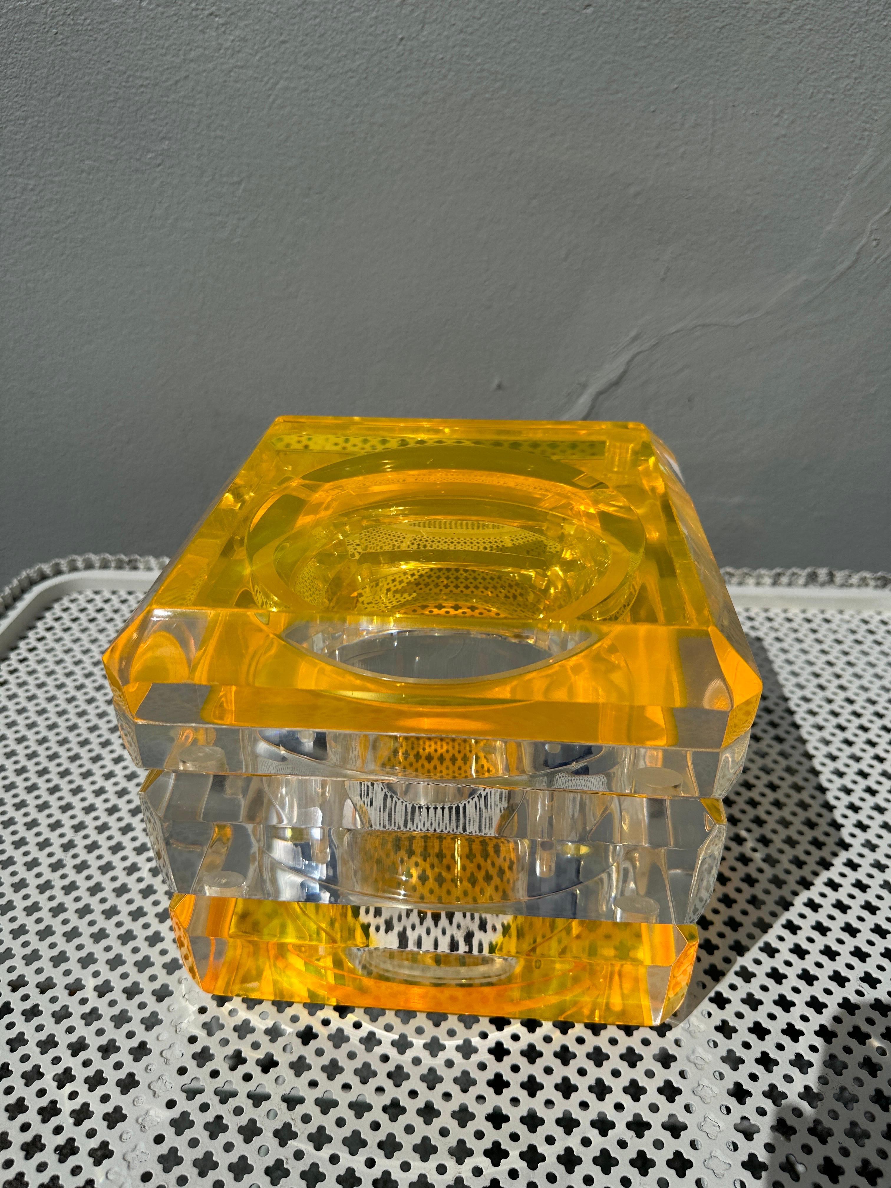 This wonderful vintage faceted acrylic box with swivel top by Alessandro Albrizzi is a perfect decorative bowl or candy dish!
