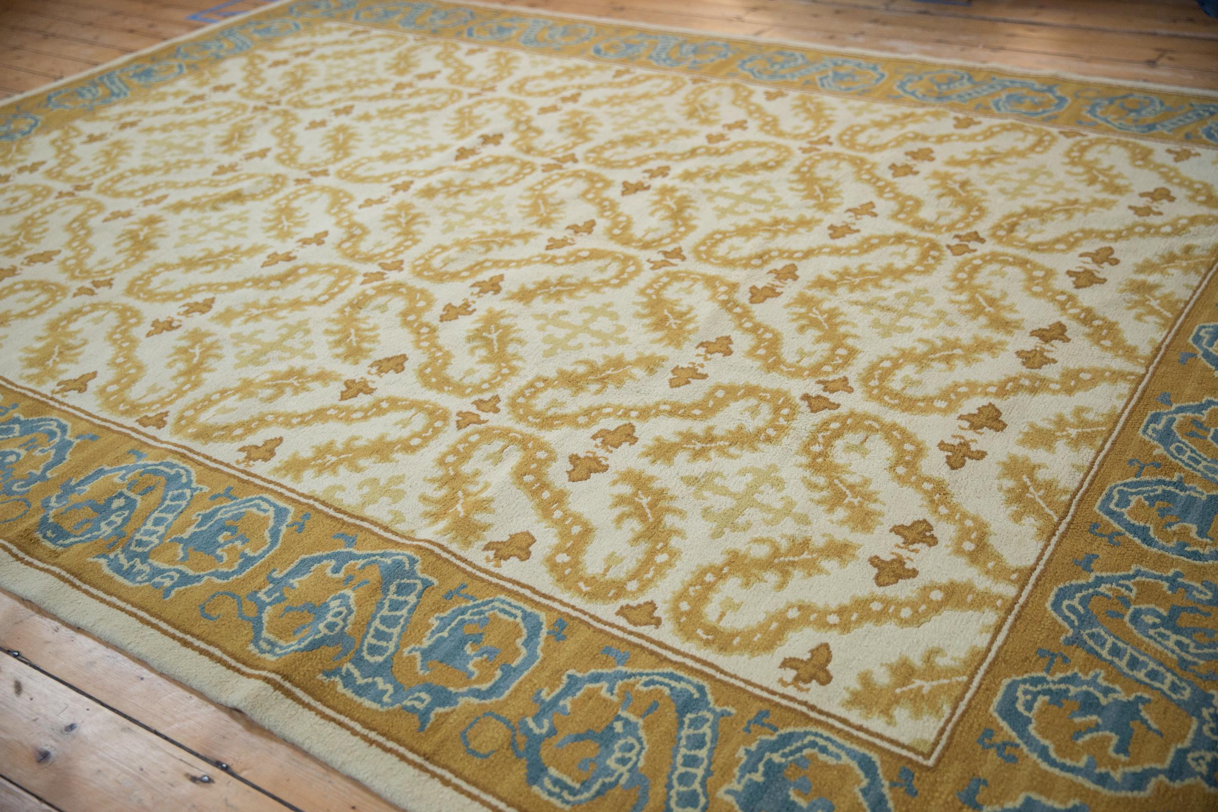 Alcaraz-Teppich im Vintage-Stil  im Zustand „Gut“ im Angebot in Katonah, NY