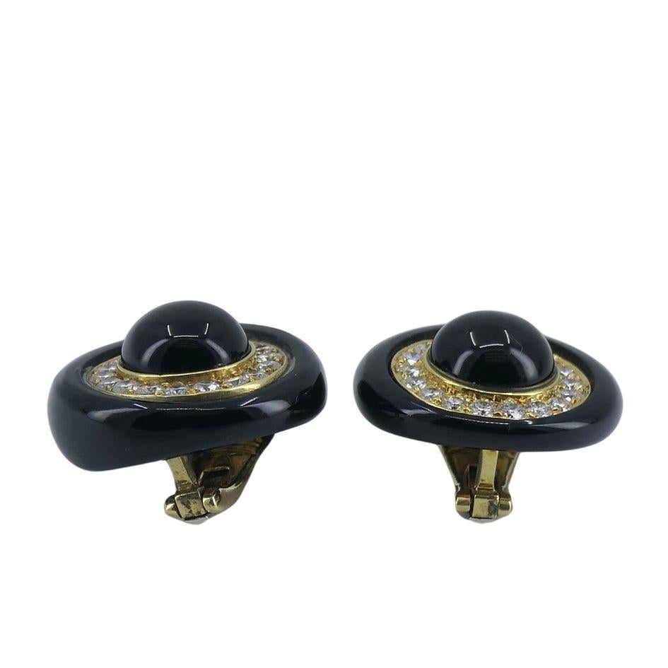 Vintage Aldo Cipullo Ohrclips aus 18 Karat Gold mit Onyx und Diamanten im Zustand „Gut“ im Angebot in Beverly Hills, CA