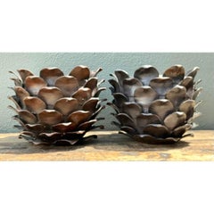 Paire de pommes de pain vintage en bronze patiné Alexander Lamont