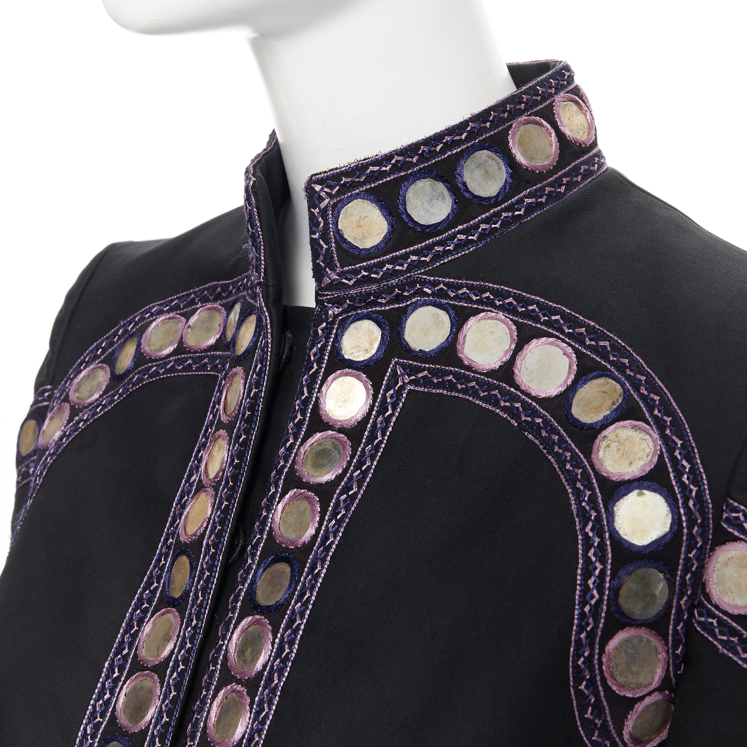 vintage ALEXANDER MCQUEEN 2004 black ethnic embellishment cropped jacket IT38 Reference: TGAS/A05723 
Brand: Alexander McQueen 
Designer: Alexander McQueen 
Collection: 2004 
Material: Cotton 
Color: Black 
Pattern: Abstract 
Closure: Snap 
Extra