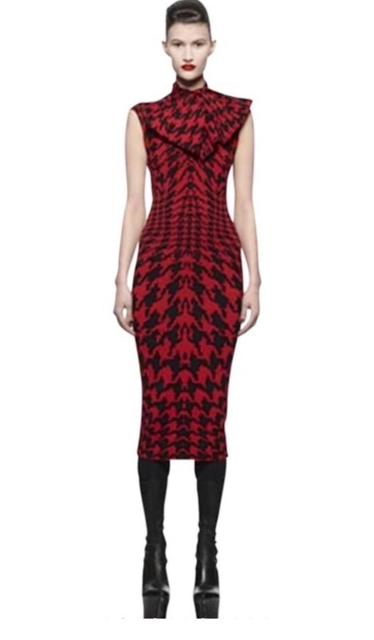 Vintage Alexander McQueen Red and Black Houndstooth Knit Dress, Fall 2009  For Sale at 1stDibs