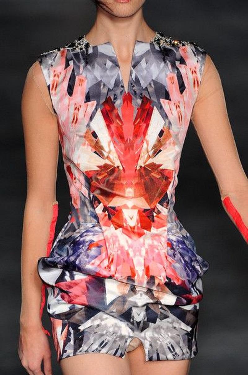 Vintage Alexander McQueen SS 2009 Kaleidoscope Swarovski Crystal Dress 46 For Sale 9