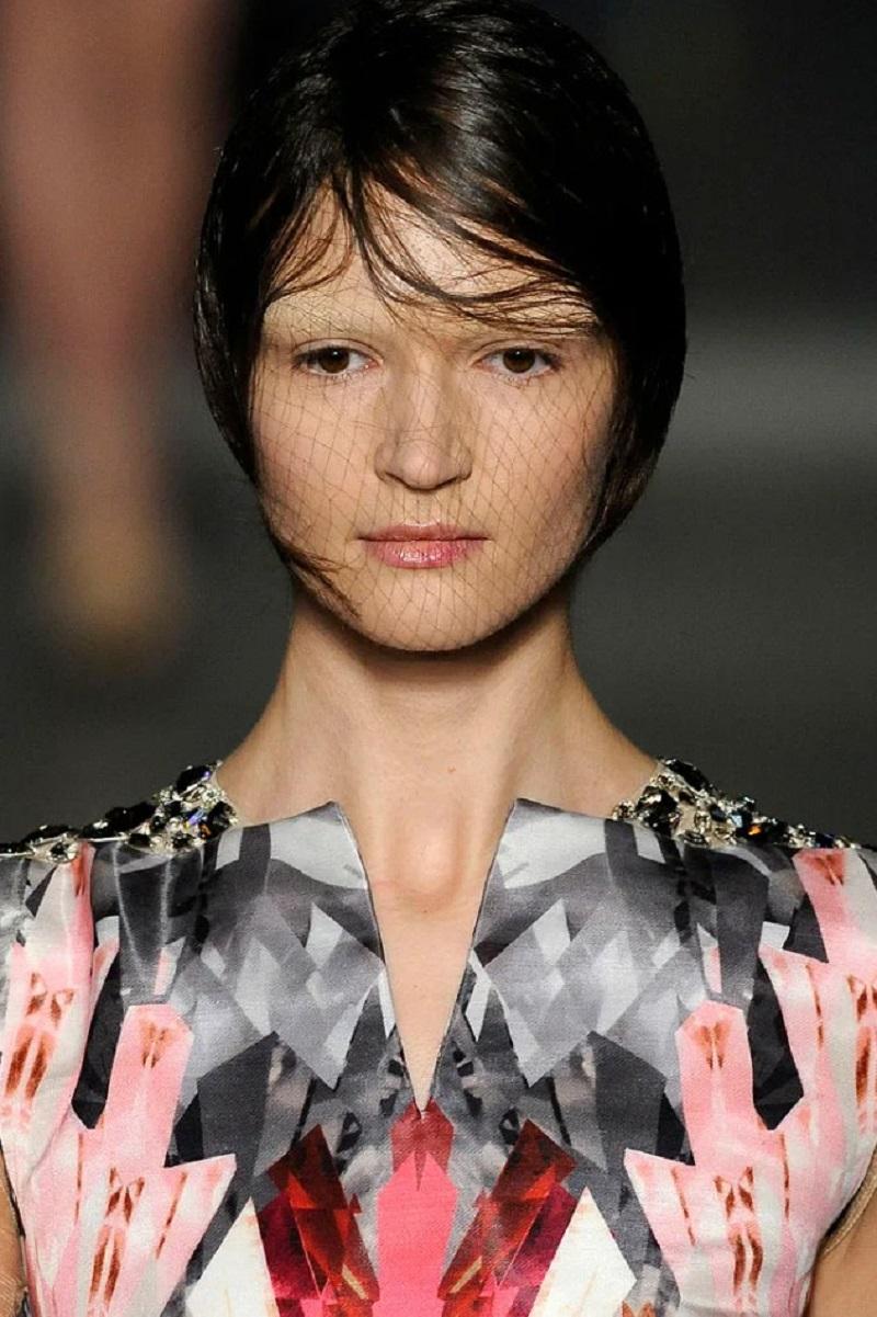 Vintage Alexander McQueen SS 2009 Kaleidoscope Swarovski Crystal Dress 46 For Sale 10