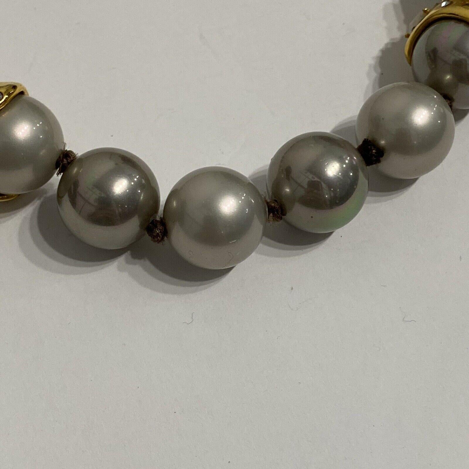 Vintage ALEXIS BITTAR Signed Designer Faux Pearl and Crystal Gilt Necklace For Sale 1