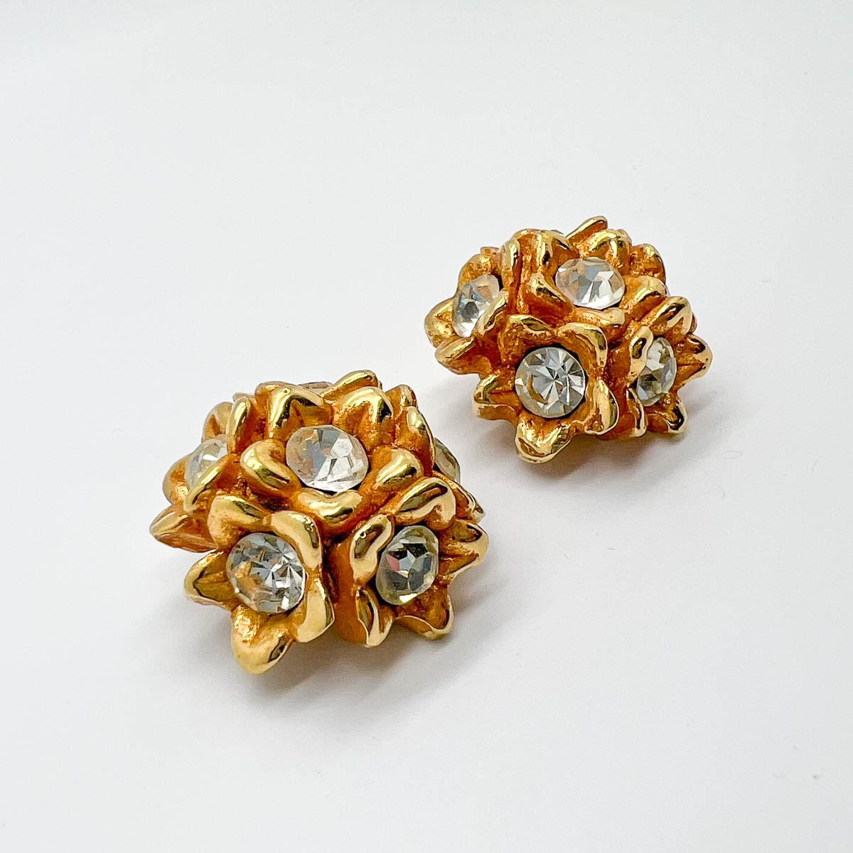 Vintage Alexis Lahellec Paris Floral Crystal Earrings 1980s In Good Condition For Sale In Wilmslow, GB