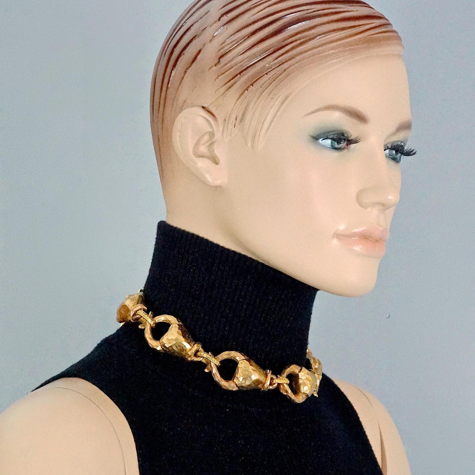 Women's Vintage ALEXIS LAHELLEC PARIS Hammered Claw Choker Necklace For Sale