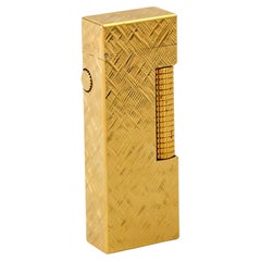 Used Alfred Dunhill 24K Gold Plated Lighter Florentine Pattern Switzerland