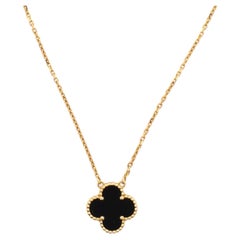 Vintage Alhambra Pendant Necklace 18K Yellow Gold and Onyx
