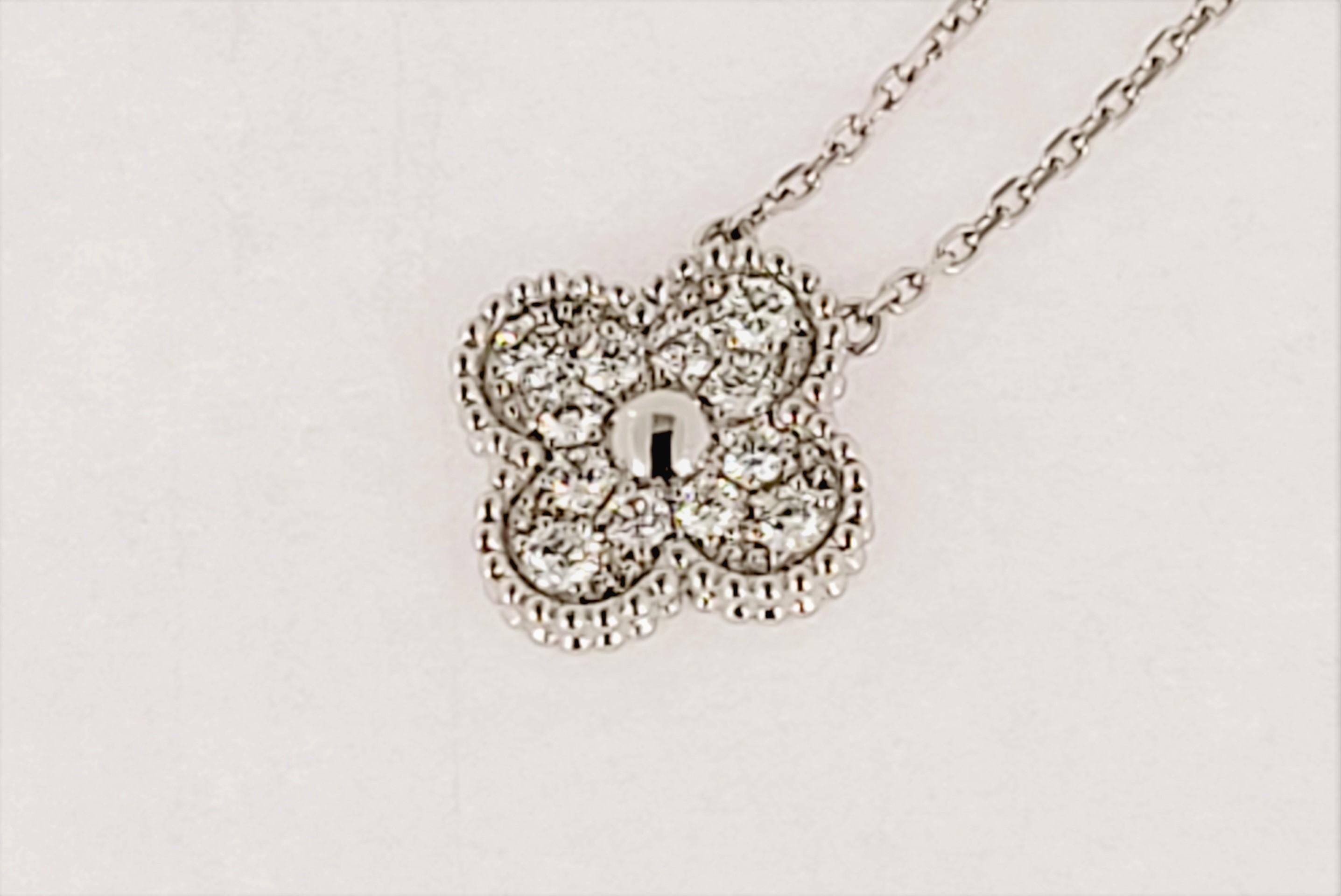 Vintage Alhambra-Halskette mit Anhänger, 18KW Gold mit Diamanten Damen