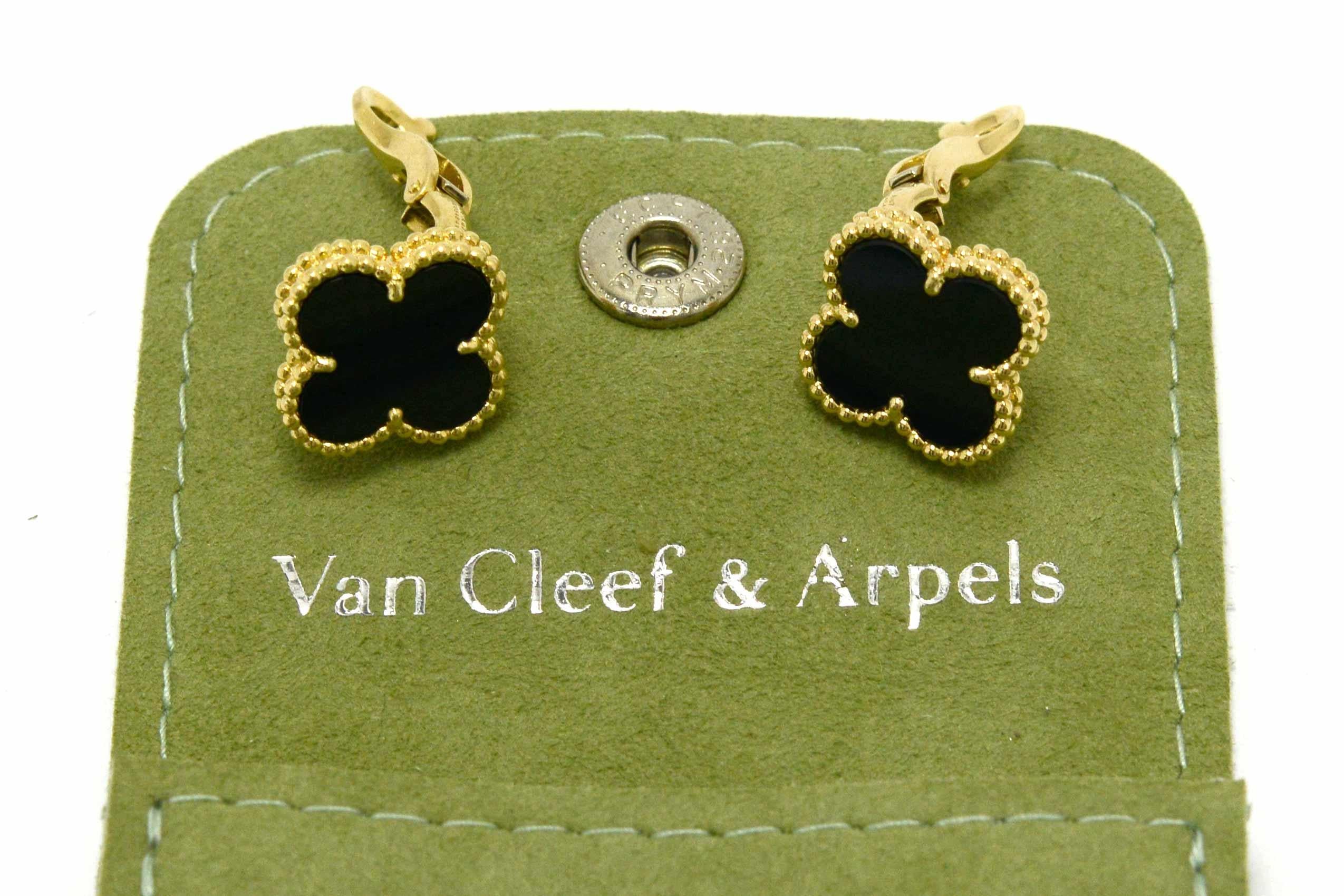 Mixed Cut Vintage Alhambra Van Cleef & Arpels Black Onyx 18 Karat Gold Clover Earrings