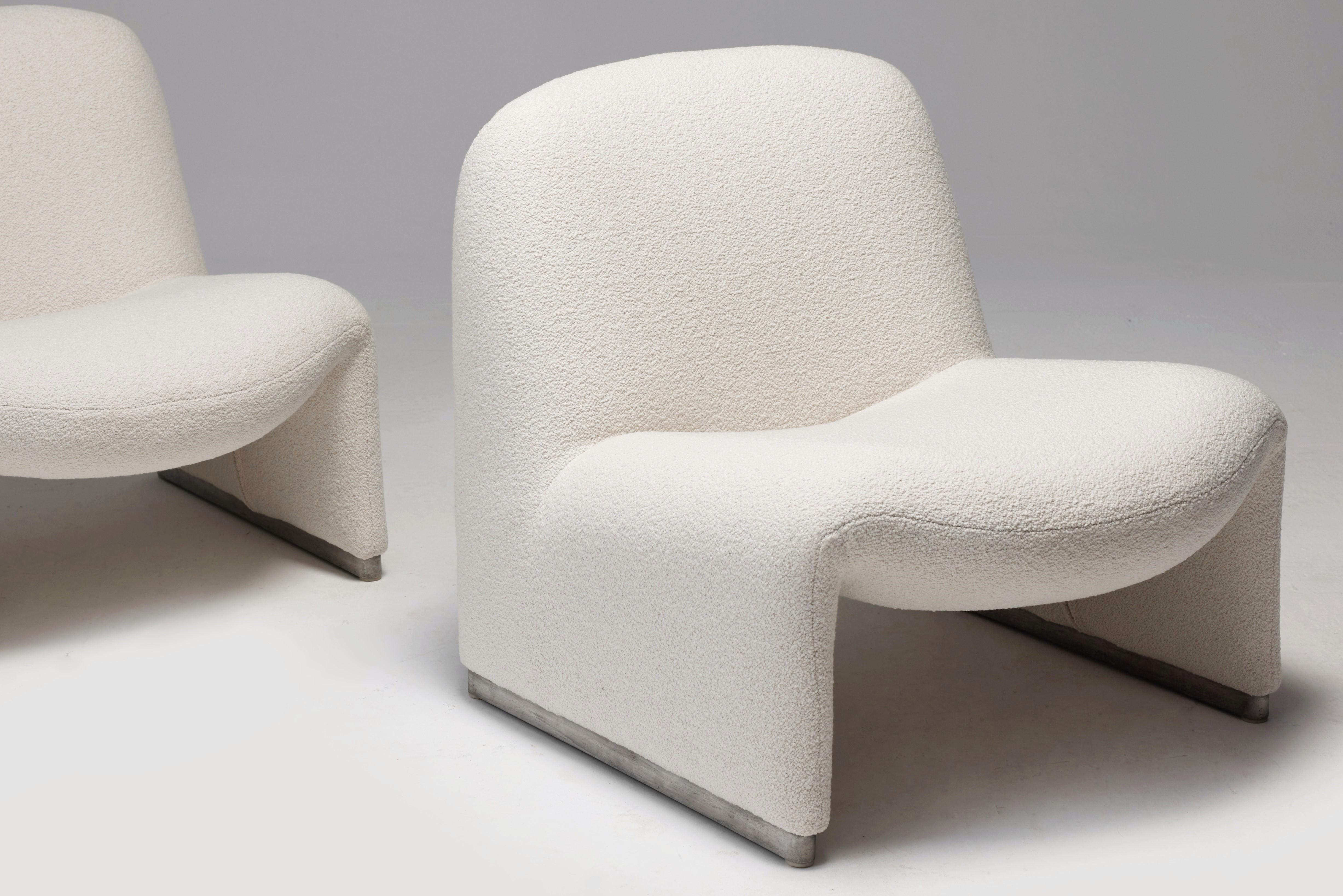 Late 20th Century Vintage Alky Chairs in Off-White Fabric by Giancarlo Piretti for Artifort, 1970s For Sale