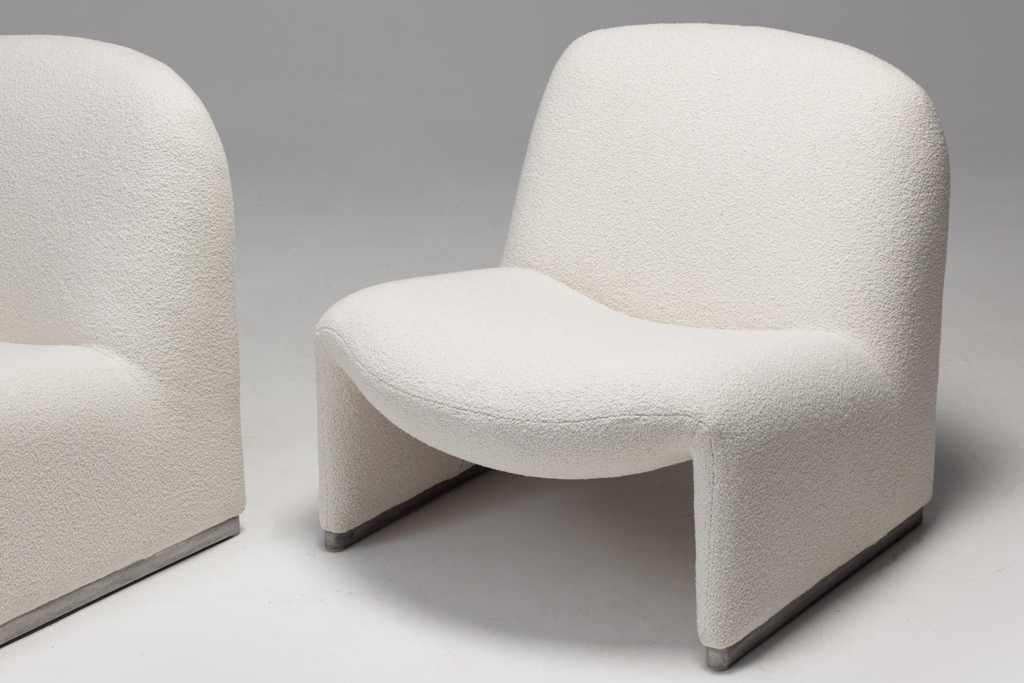 Vintage Alky Chairs in Off-White Fabric by Giancarlo Piretti for Artifort, 1970s For Sale 1