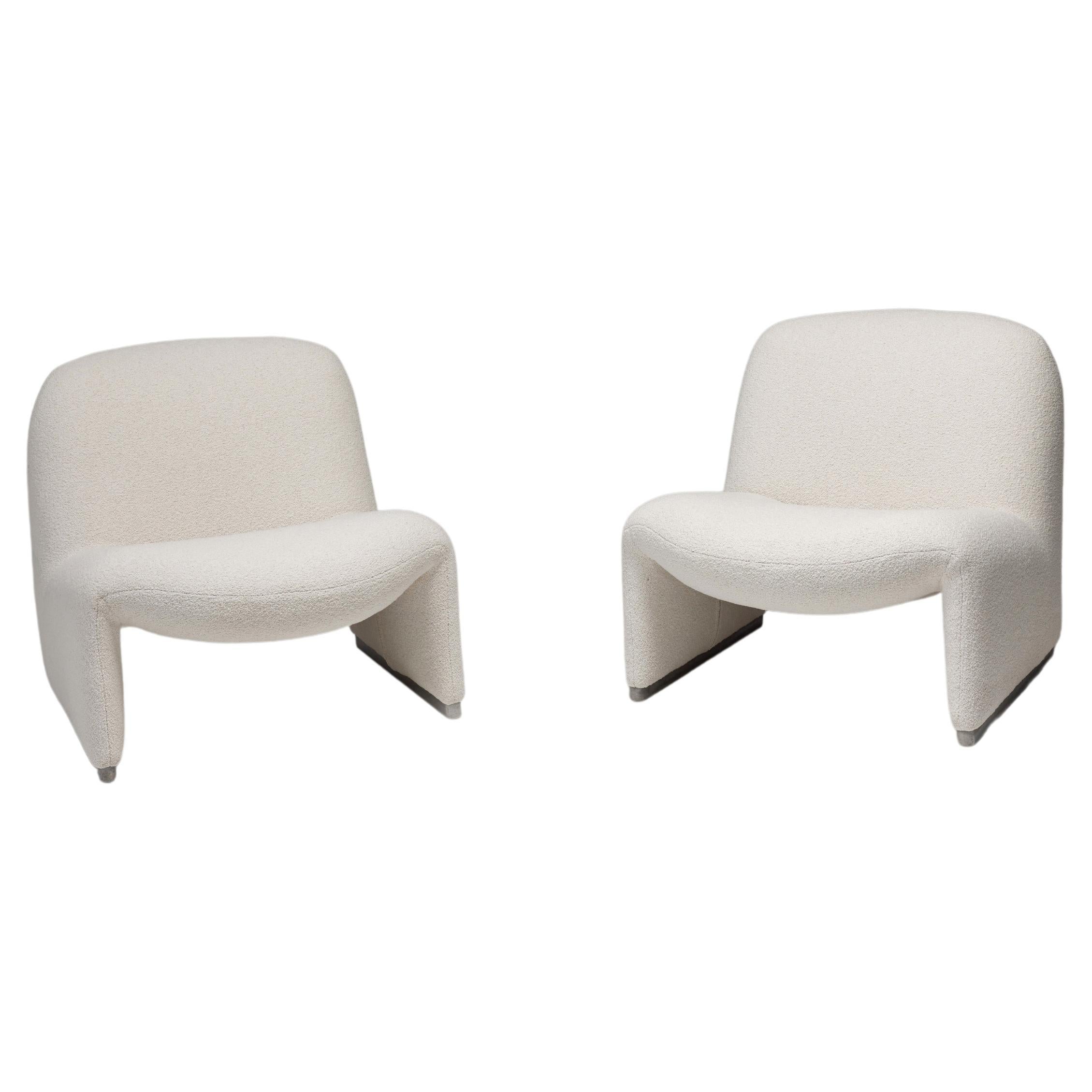 Vintage Alky Chairs in Off-White Fabric by Giancarlo Piretti for Artifort, 1970s For Sale