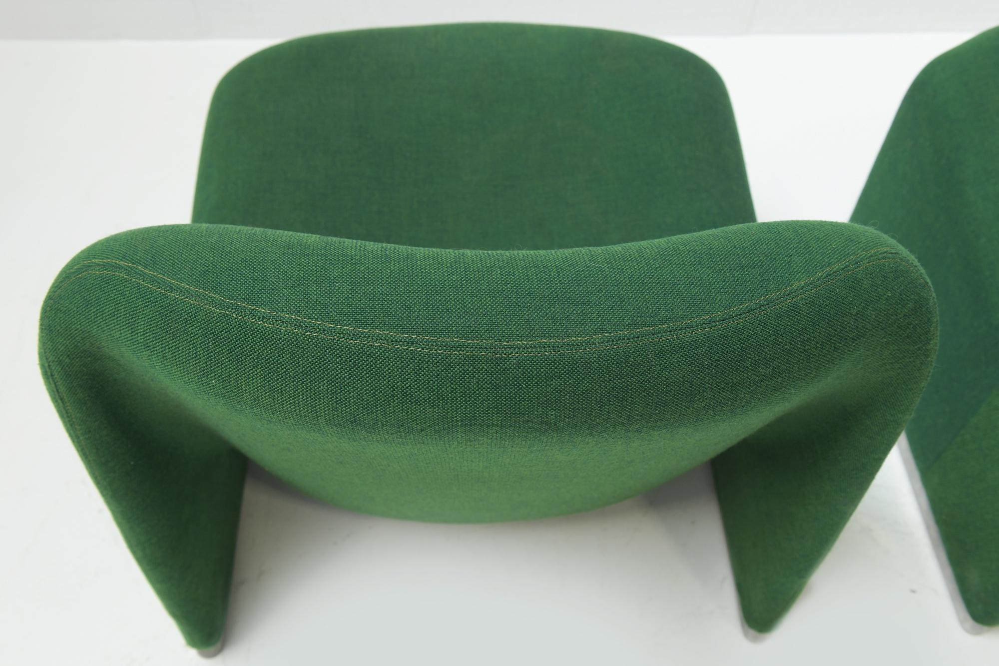 Vintage Alky chairs in original green fabric by Giancarlo Piretti for Castelli 4