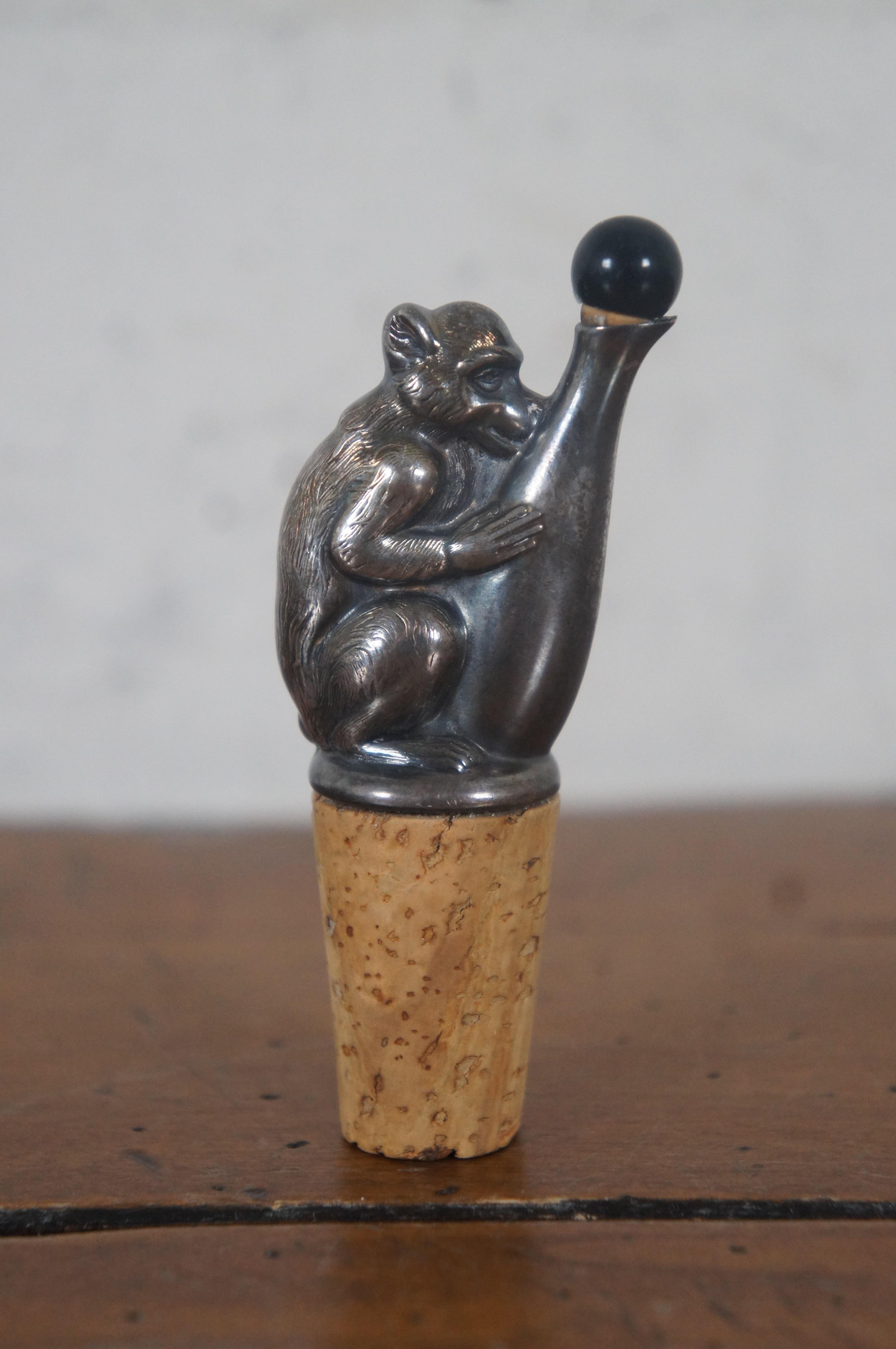 Vintage Alpaca Mexican Silver Monkey Cork Wine Bottle Stopper & Pour In Good Condition For Sale In Dayton, OH