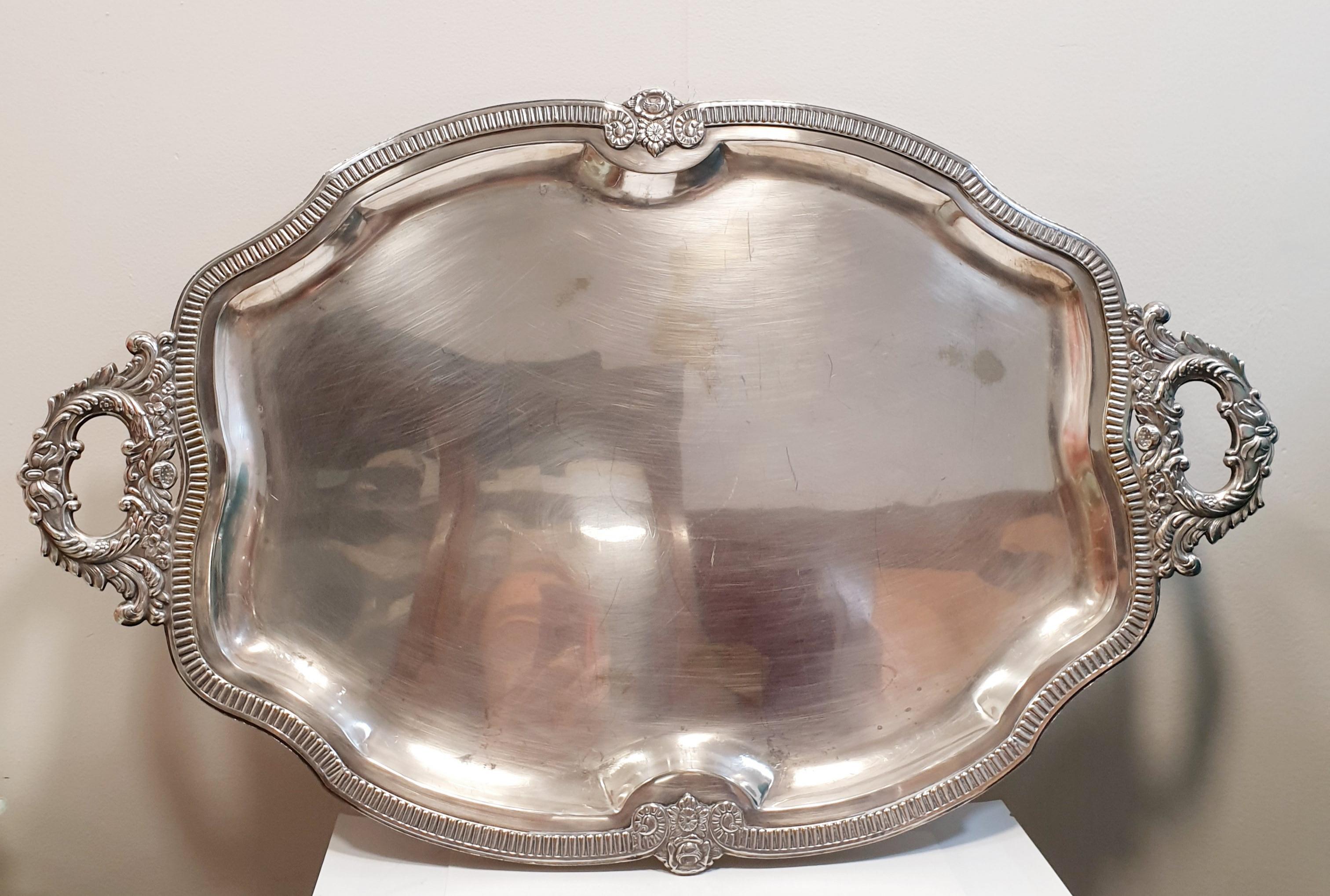 Set da caffè e da tè d'epoca in alpaca in argento di  AlpPlat Elefante Spagna 1950 In condizioni discrete in vendita a BILBAO, ES