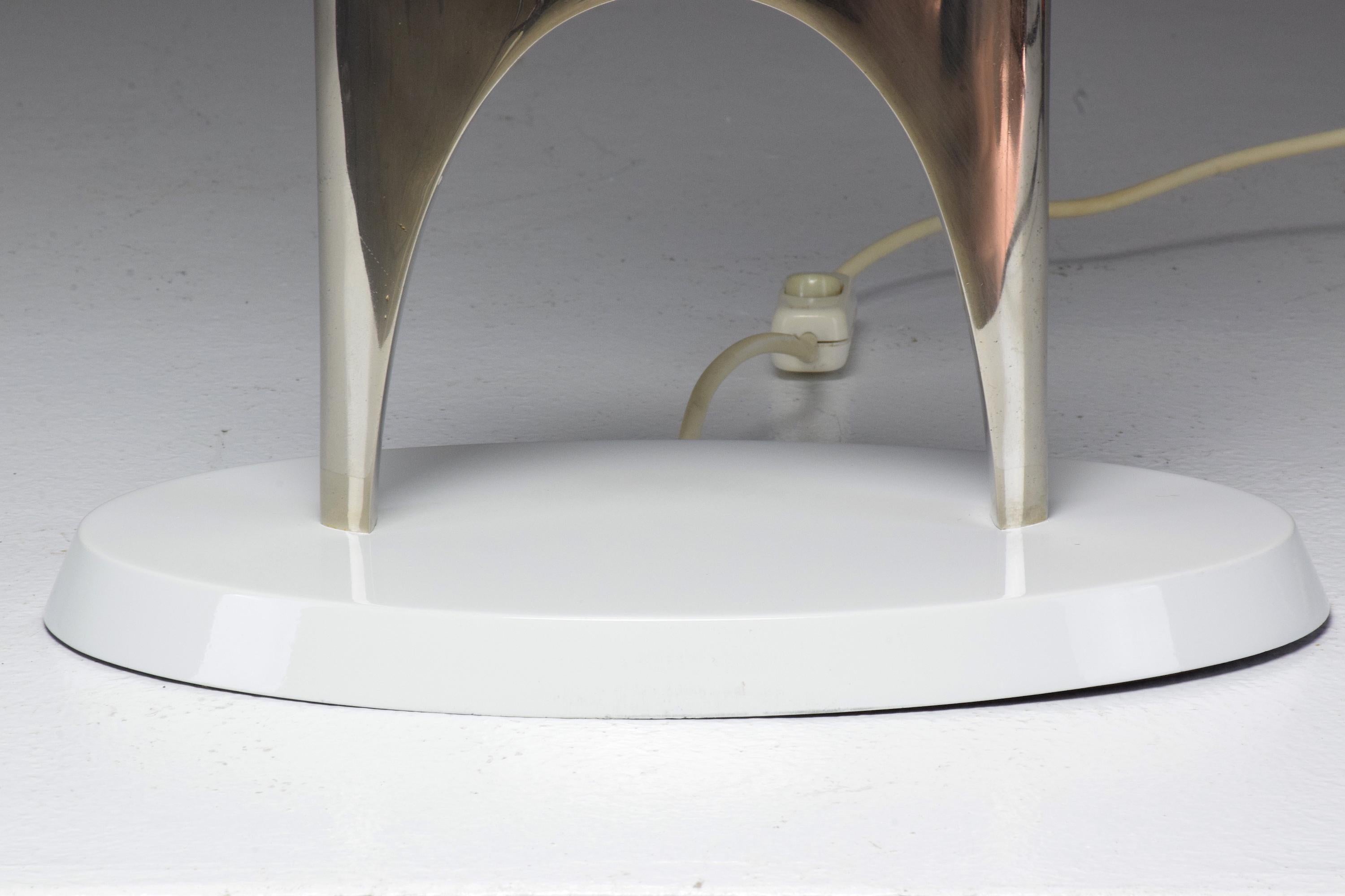 20th Century Sculptural Aluminum Table Lamp, 1950-1960 For Sale 4