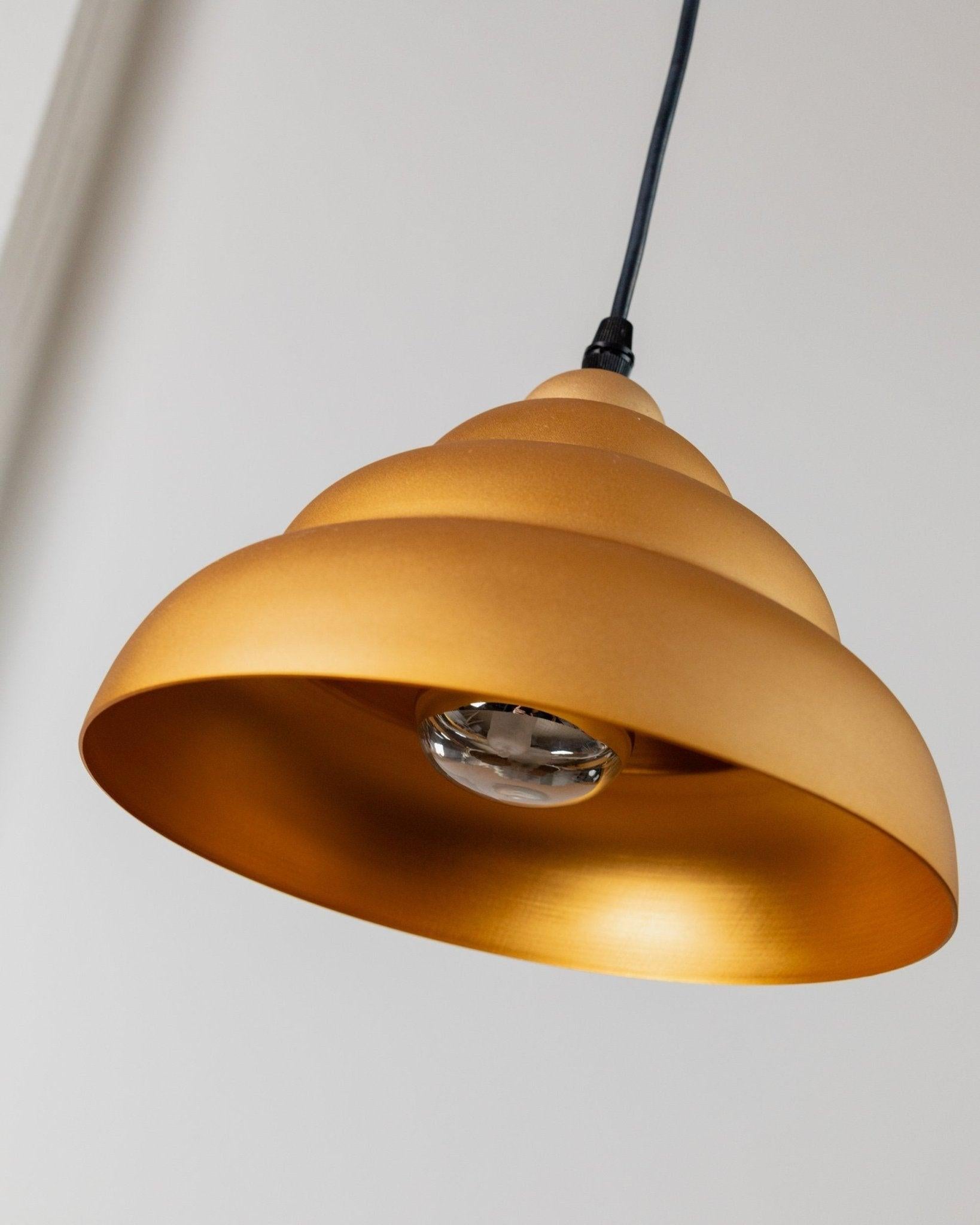 Lámpara de techo vintage de aluminio estilo Memphis postmoderno, años 80 en Bueno estado para la venta en Montecalvoli, IT