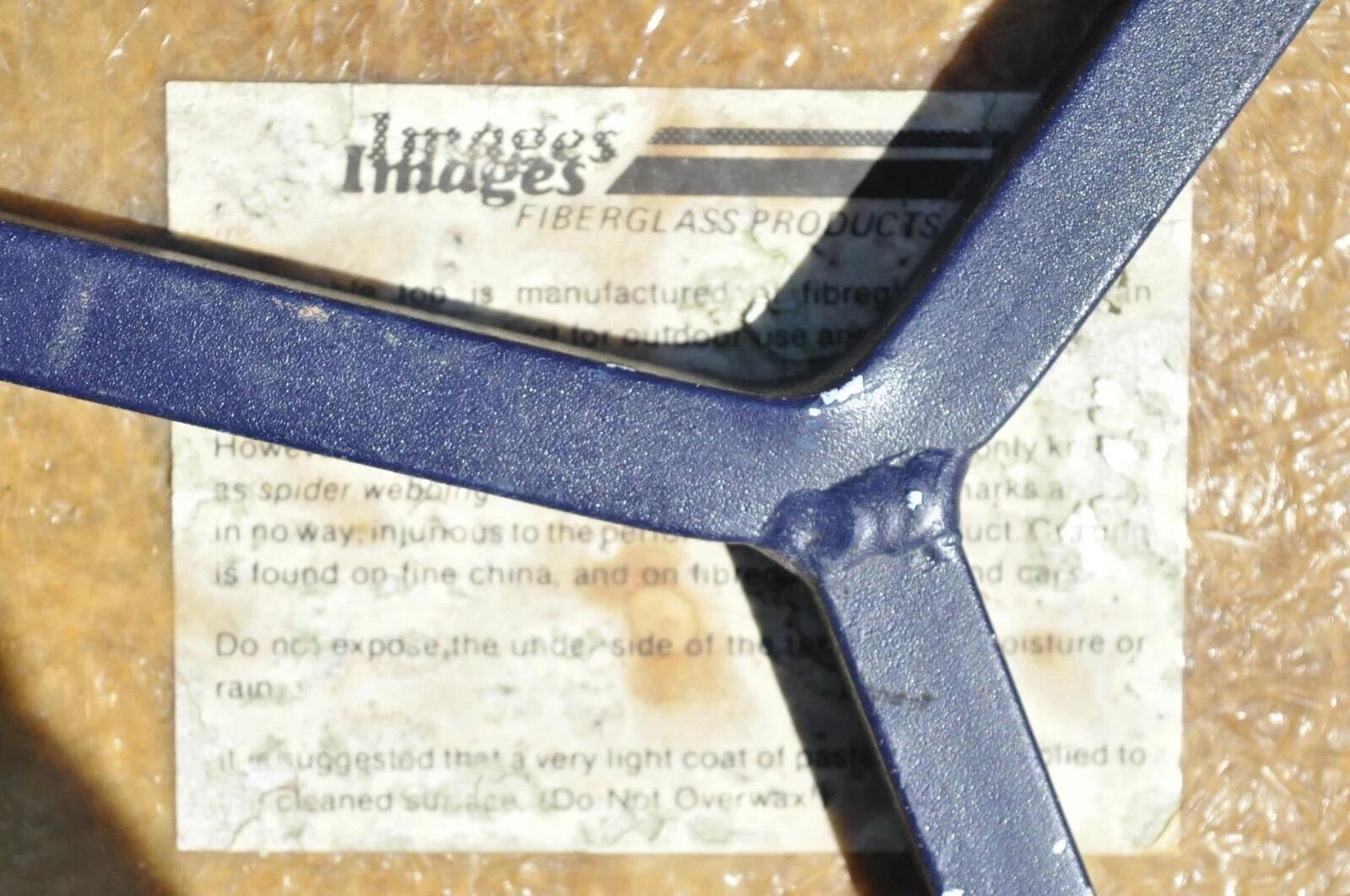 Mesas auxiliares vintage de aluminio imitación bambú redondas de fibra de vidrio para piscina - un par en venta 3