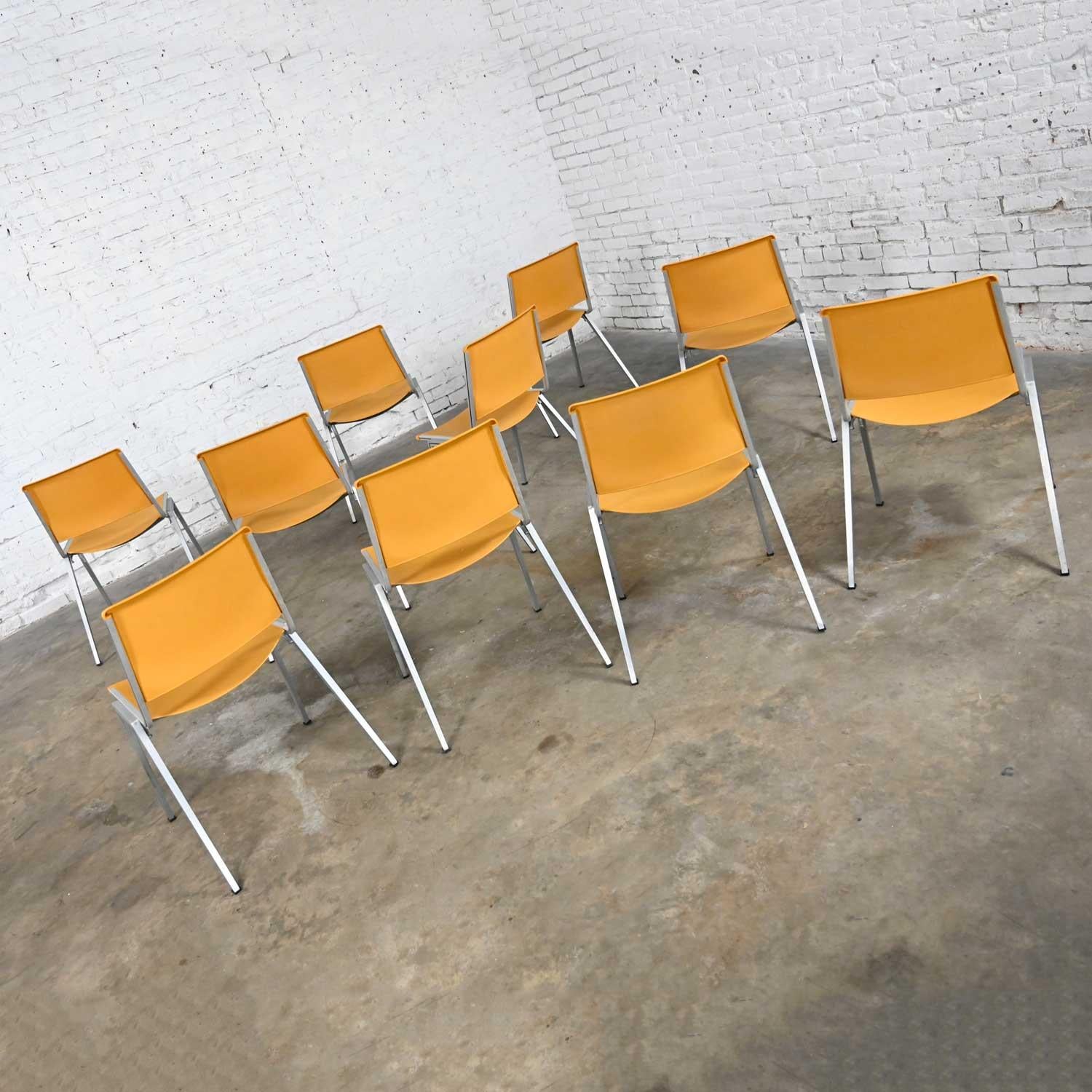 Vintage Aluminum Steelcase Stacking Chairs Model 1278 Yellow Gold Plastic Set 10 1