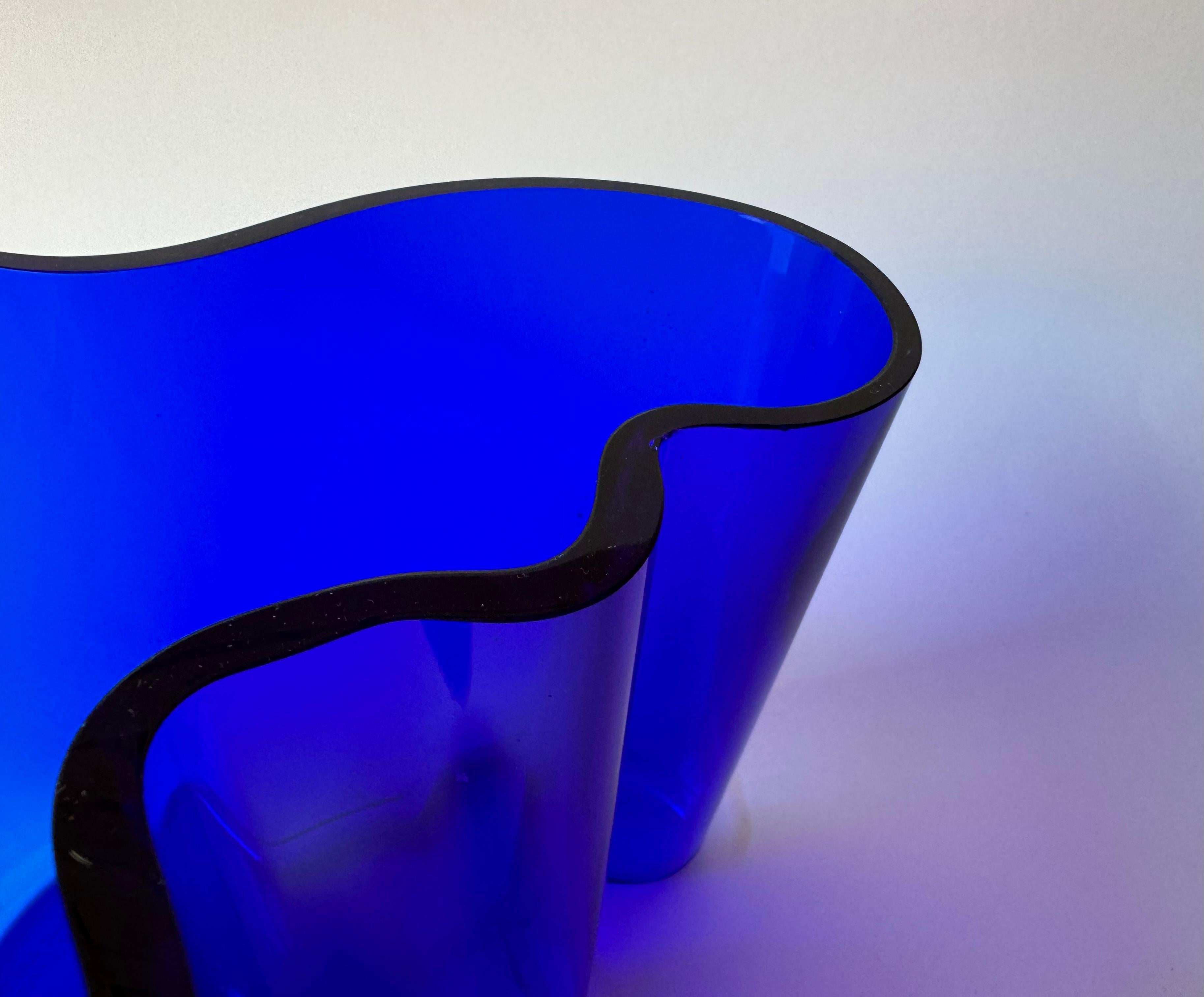 Vaso d'epoca Alvar Aalto Savoy per Iittala in vendita 2