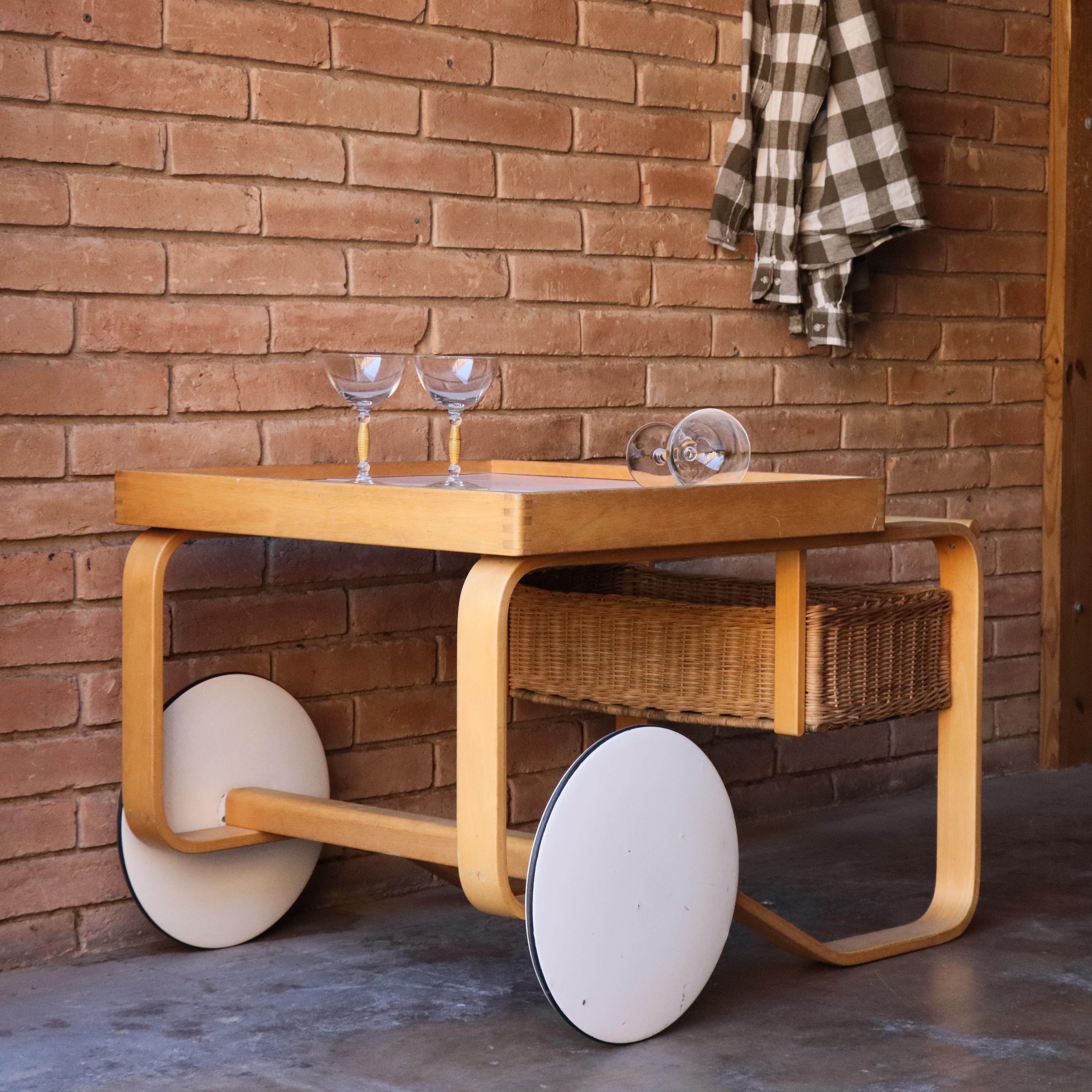 Vintage Alvar Aalto ‘Tea Trolley’ Cart 900, Artek Finland, 1960s For Sale 3