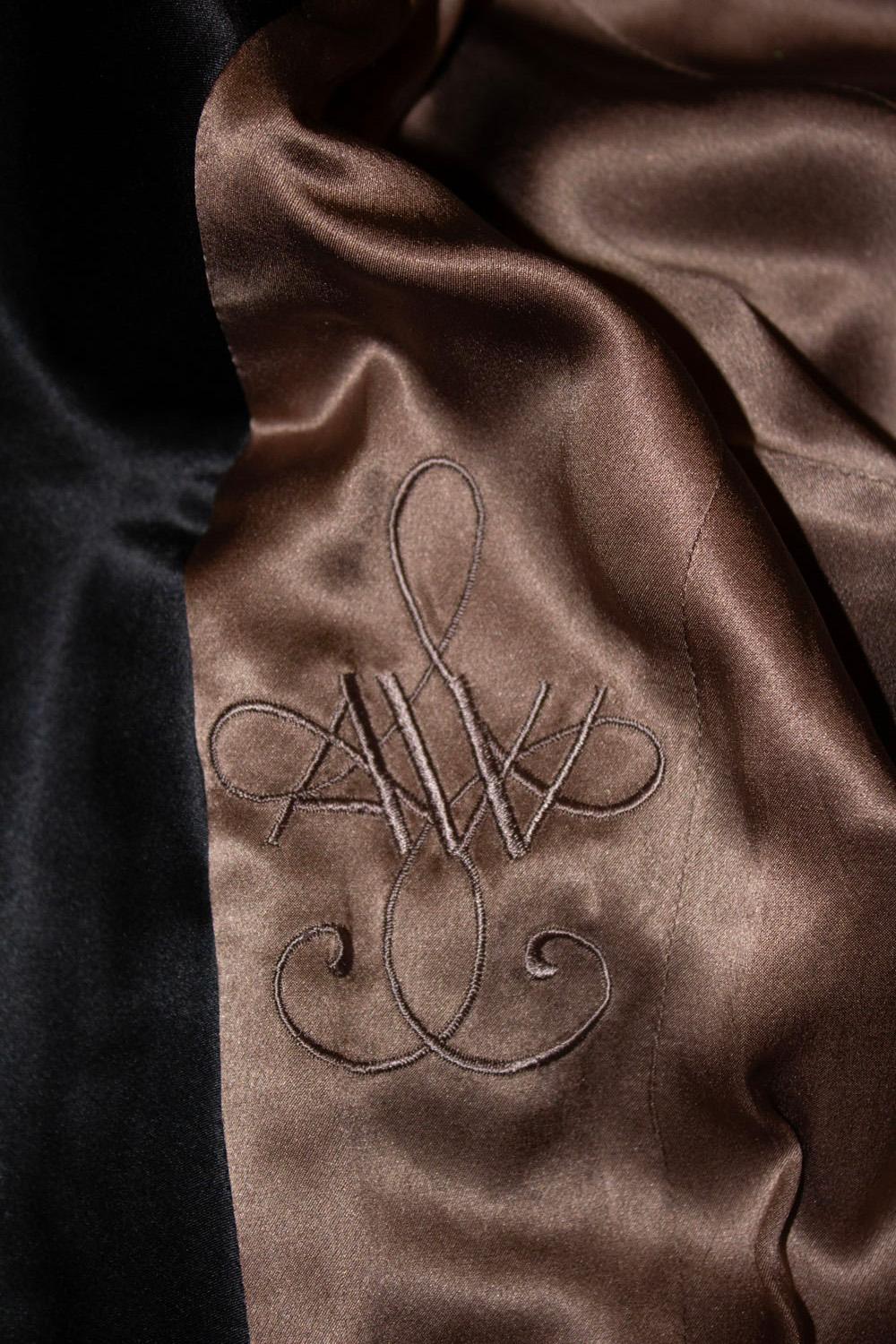Amanda Wakeley Veste en soie noire vintage Bon état - En vente à London, GB