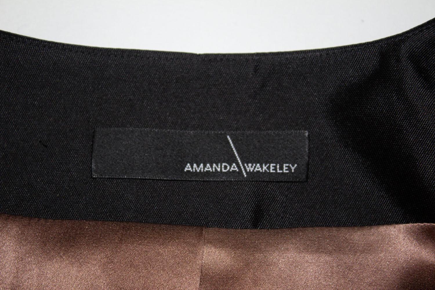 Amanda Wakeley Veste en soie noire vintage Unisexe en vente