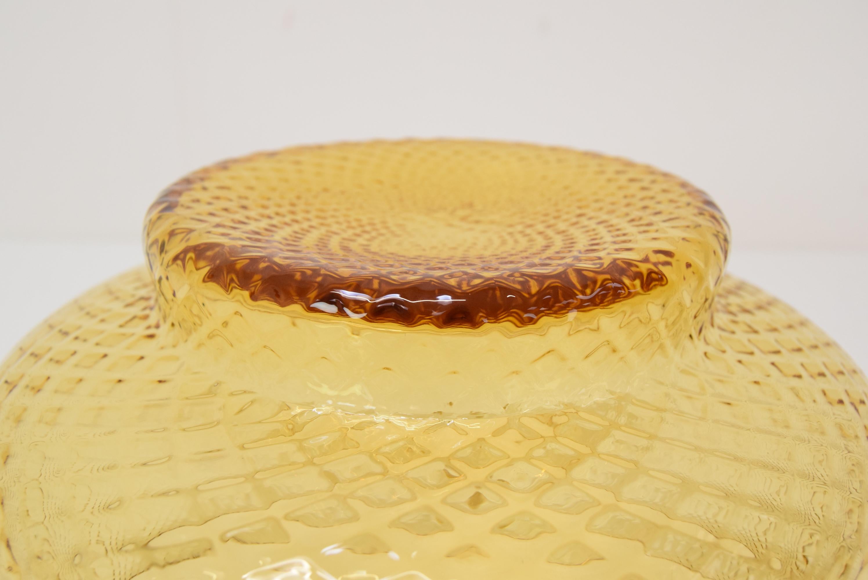 Vintage Amber Art Glass Bowl,  National company Borocrystal , 1950's. For Sale 4